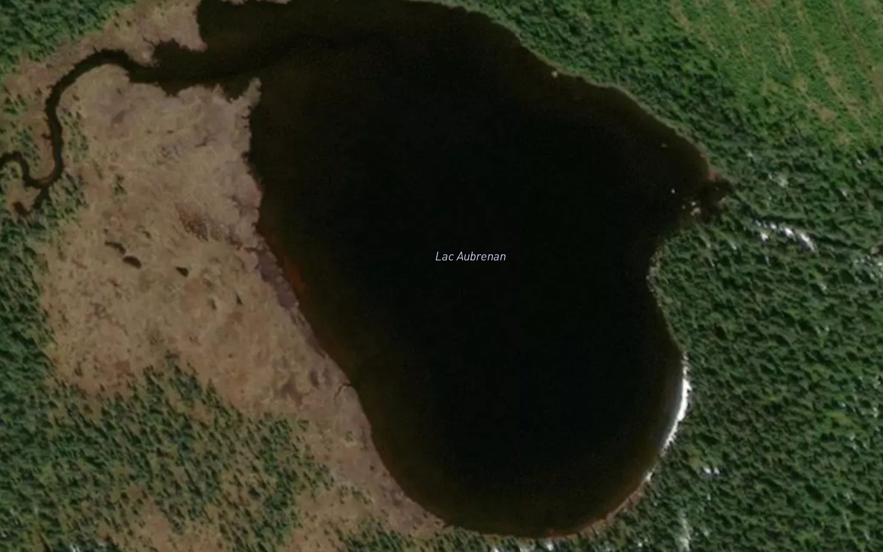 Satellite map of the Lac Aubrenan