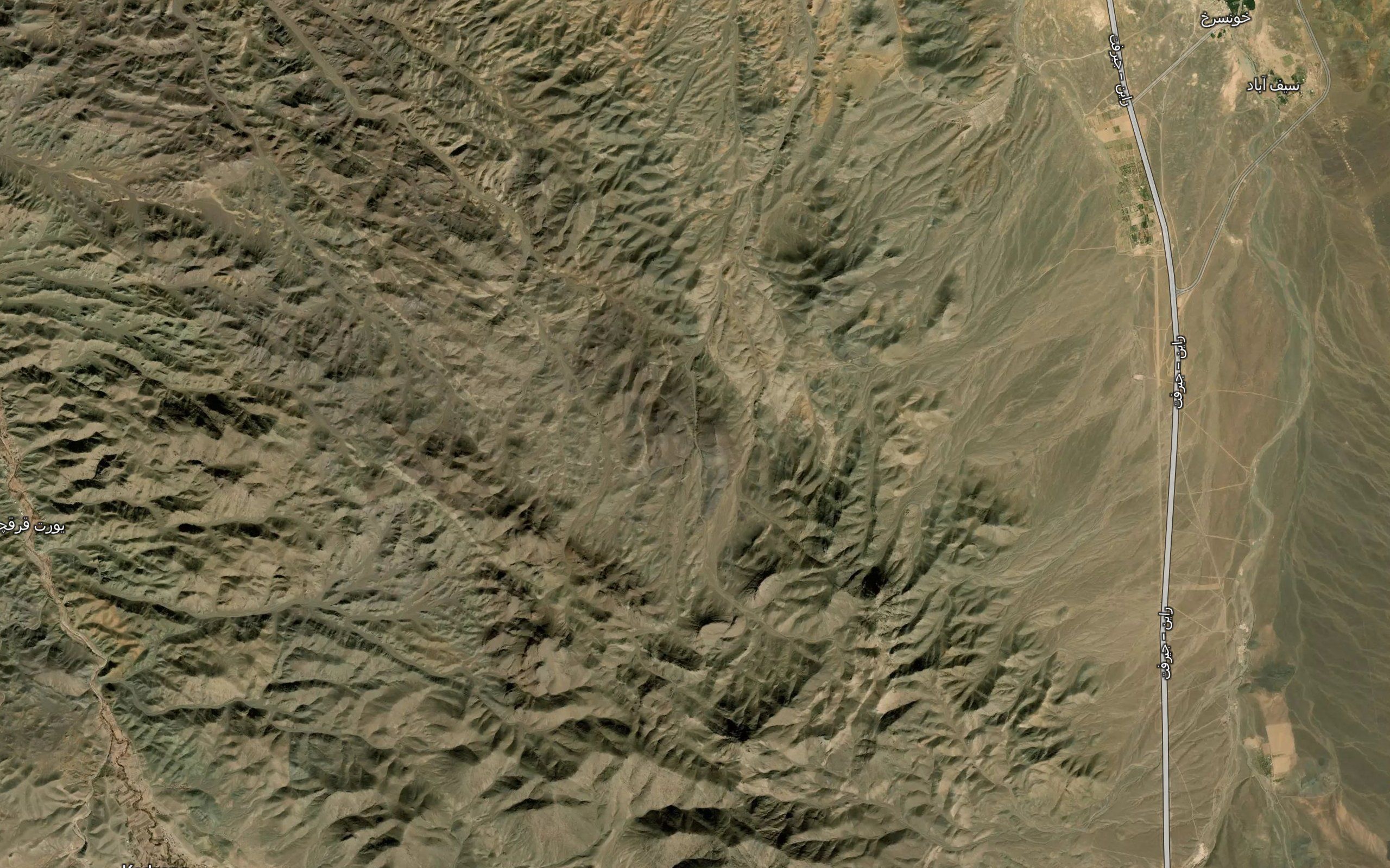 Cheshmeh-ye Chenaru