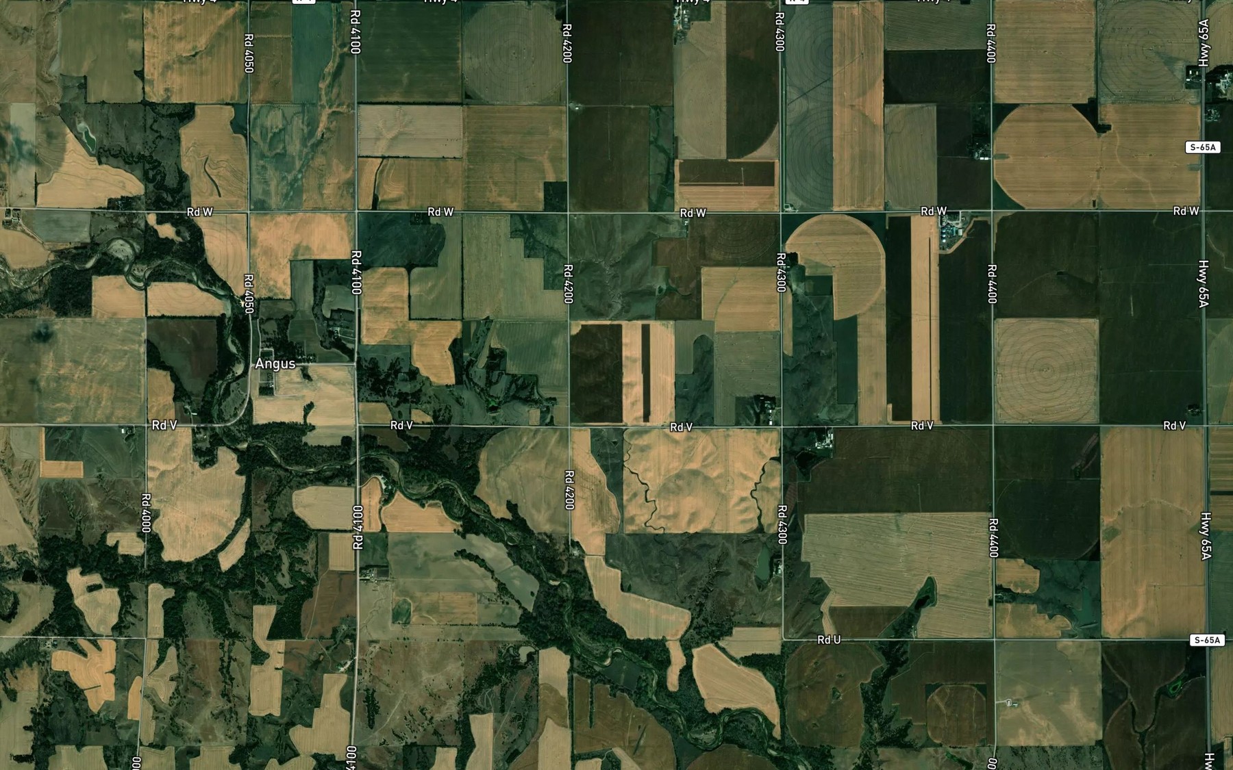 Satellite map of the Mountford Lake