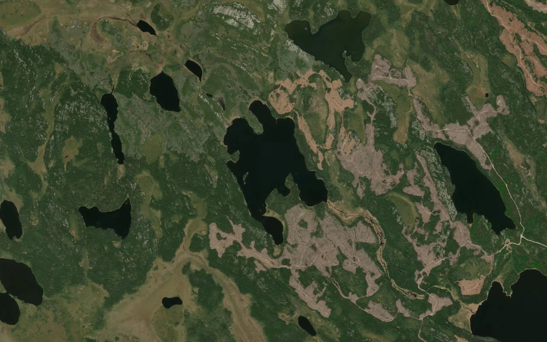Satellite map of the Holopina Lake