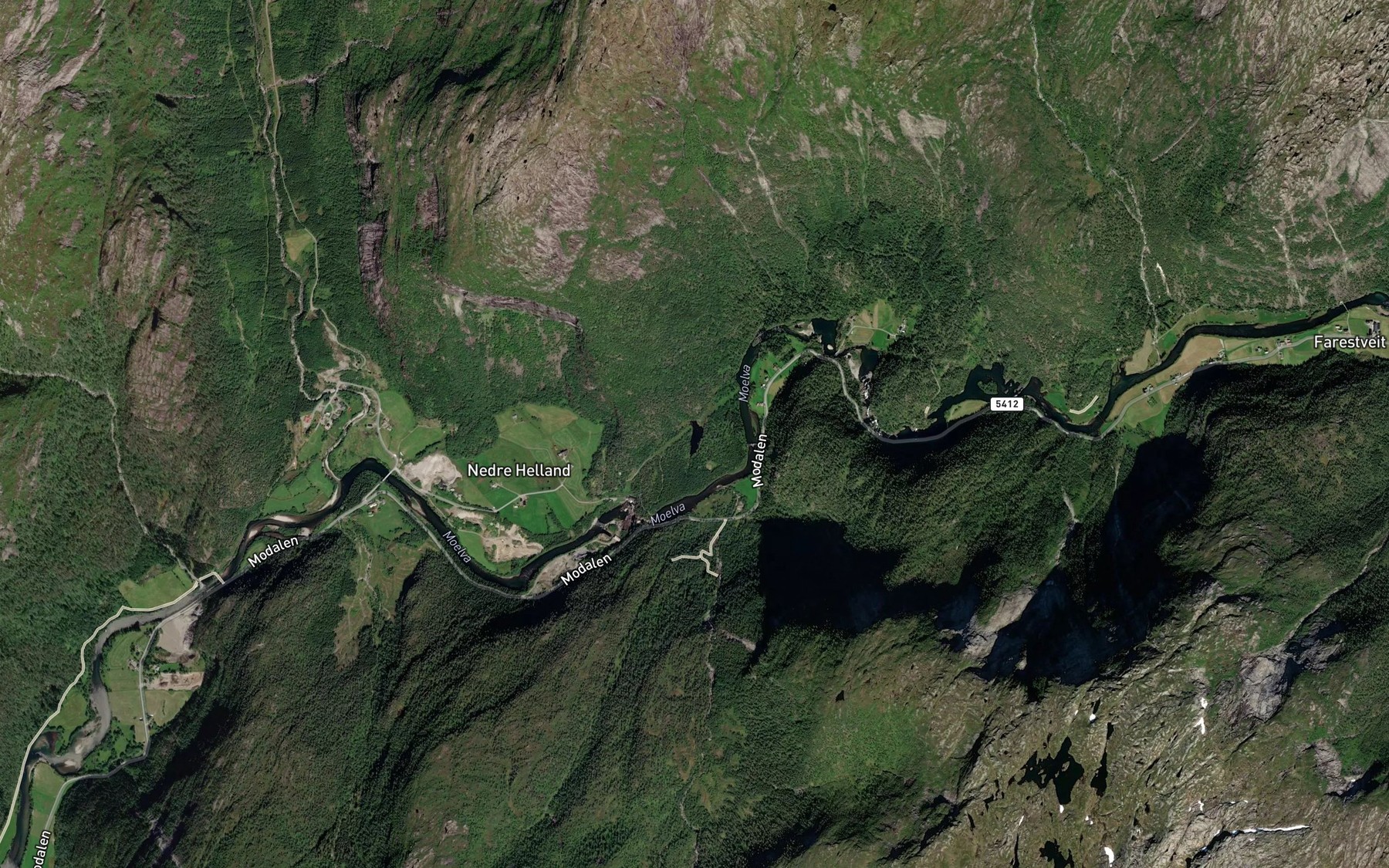 Satellite map of the Eikkebakktjona