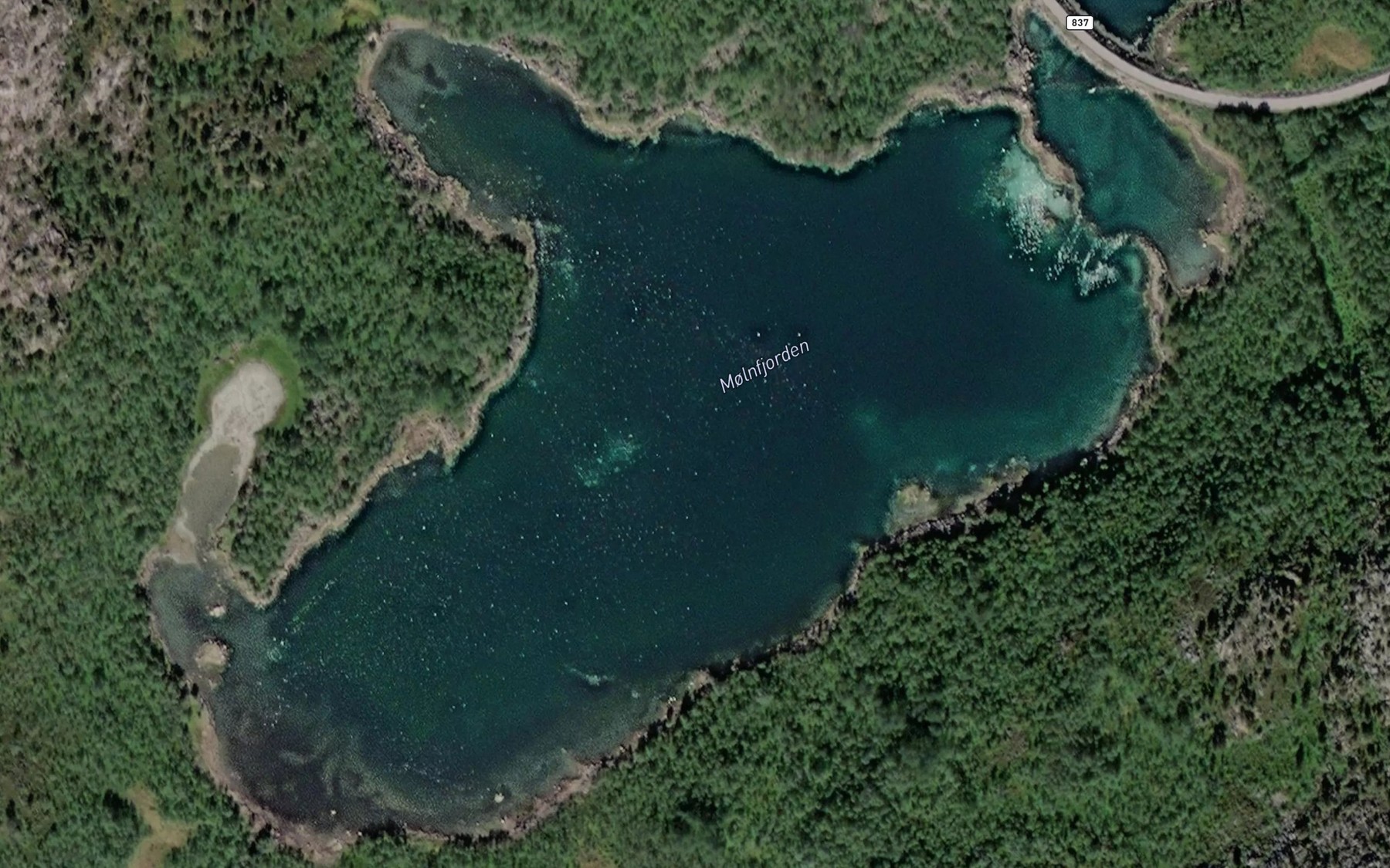Satellite map of the Molnfjorden