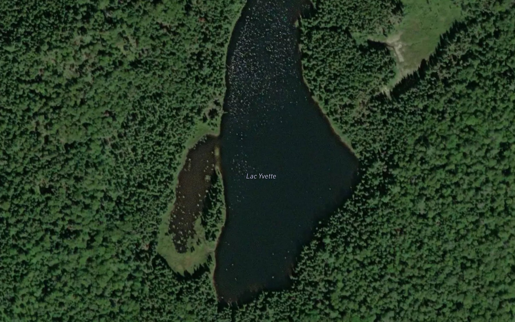 Satellite map of the Lac Yvette