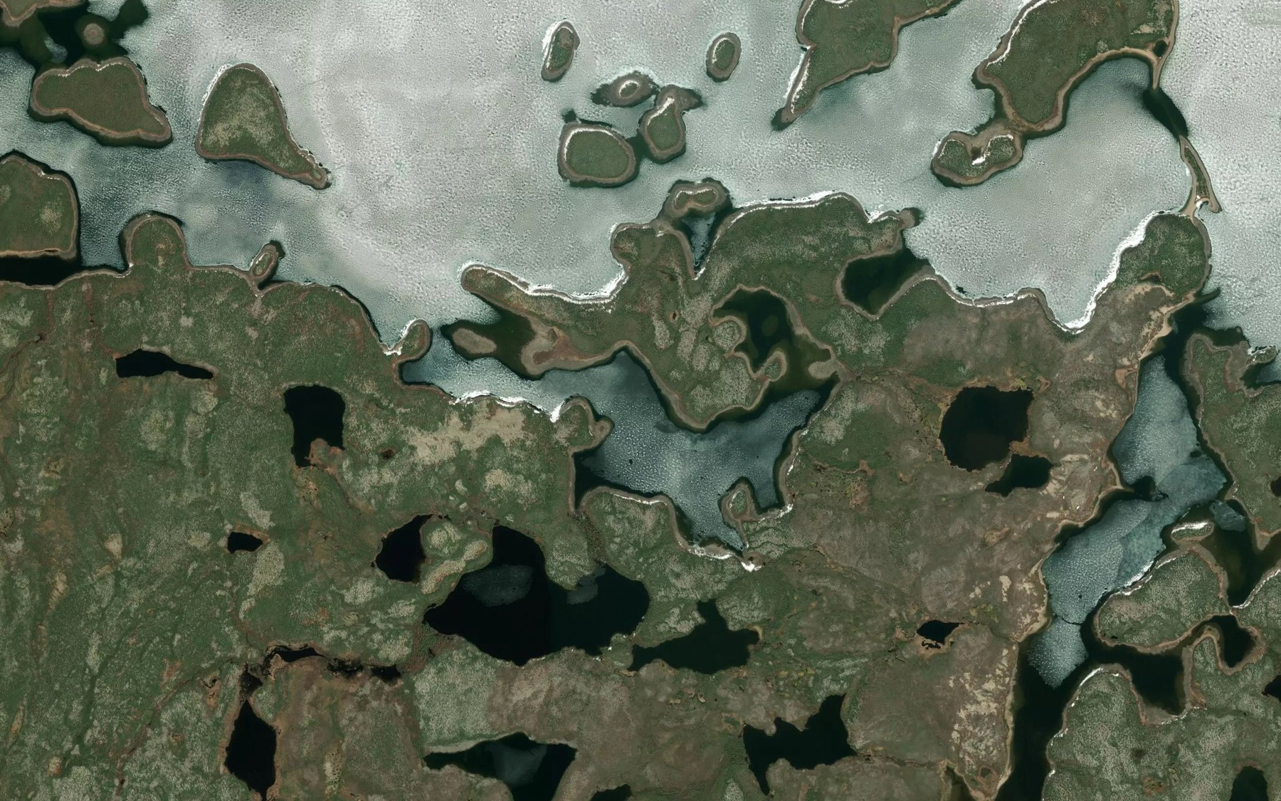 Satellite map of the Fraser Bay