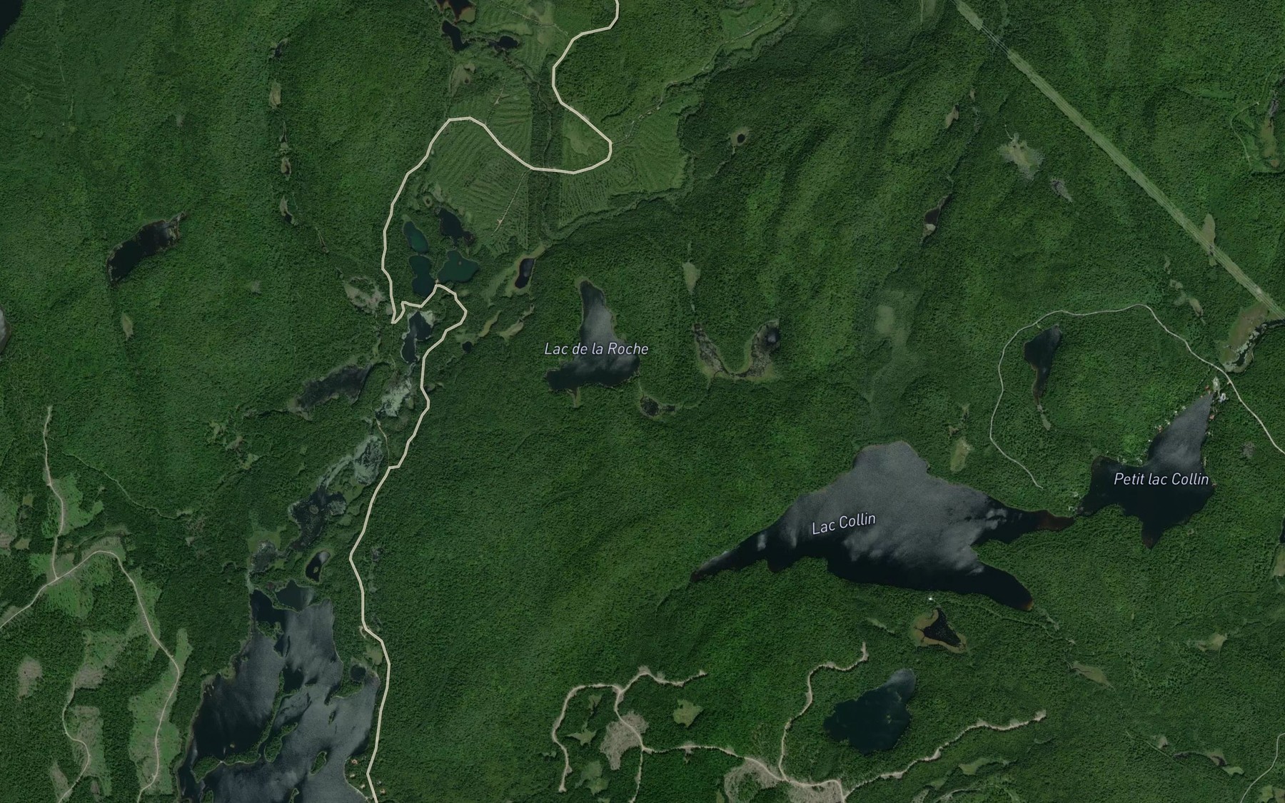 Satellite map of the Lac Yvette