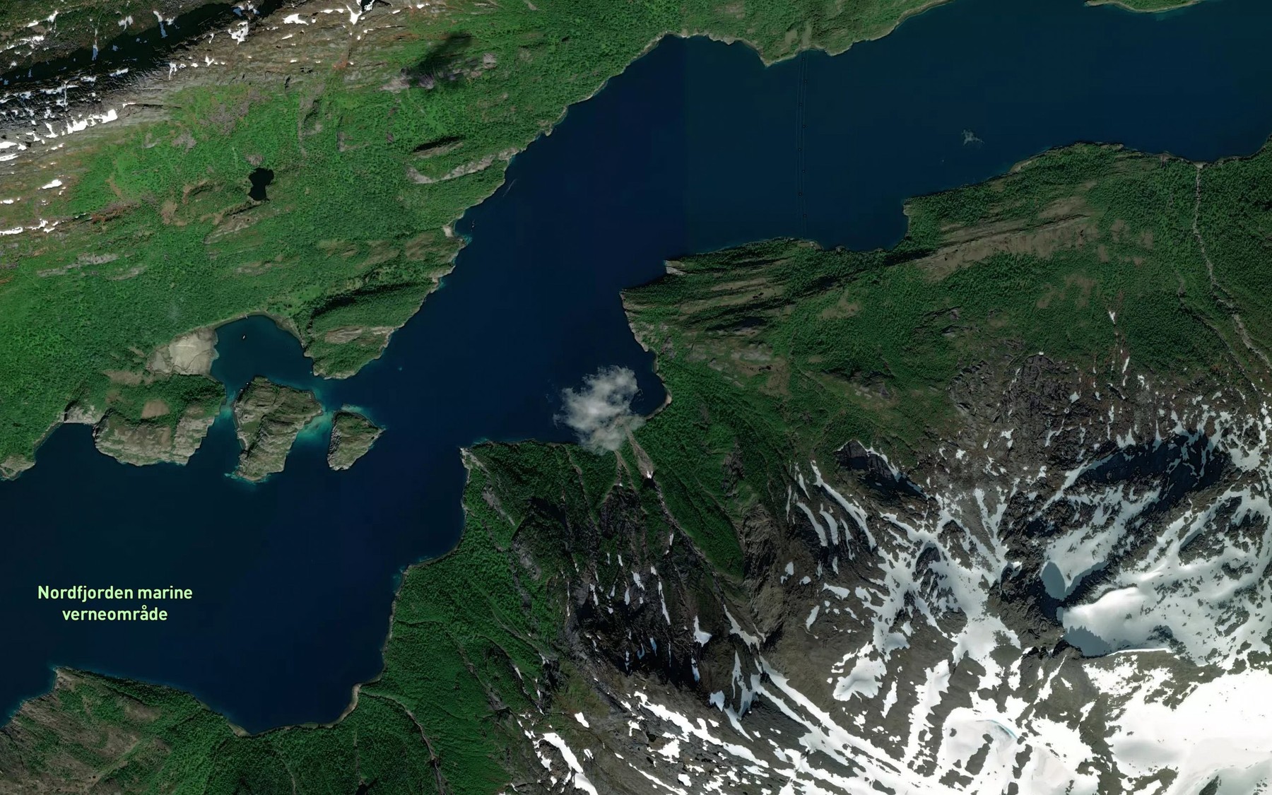 Satellite map of the Oksvika