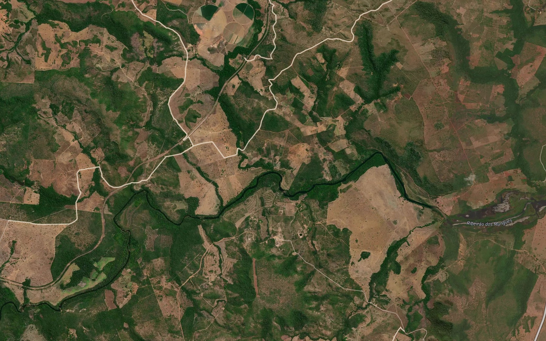 Satellite map of the Corrego das Caveiras
