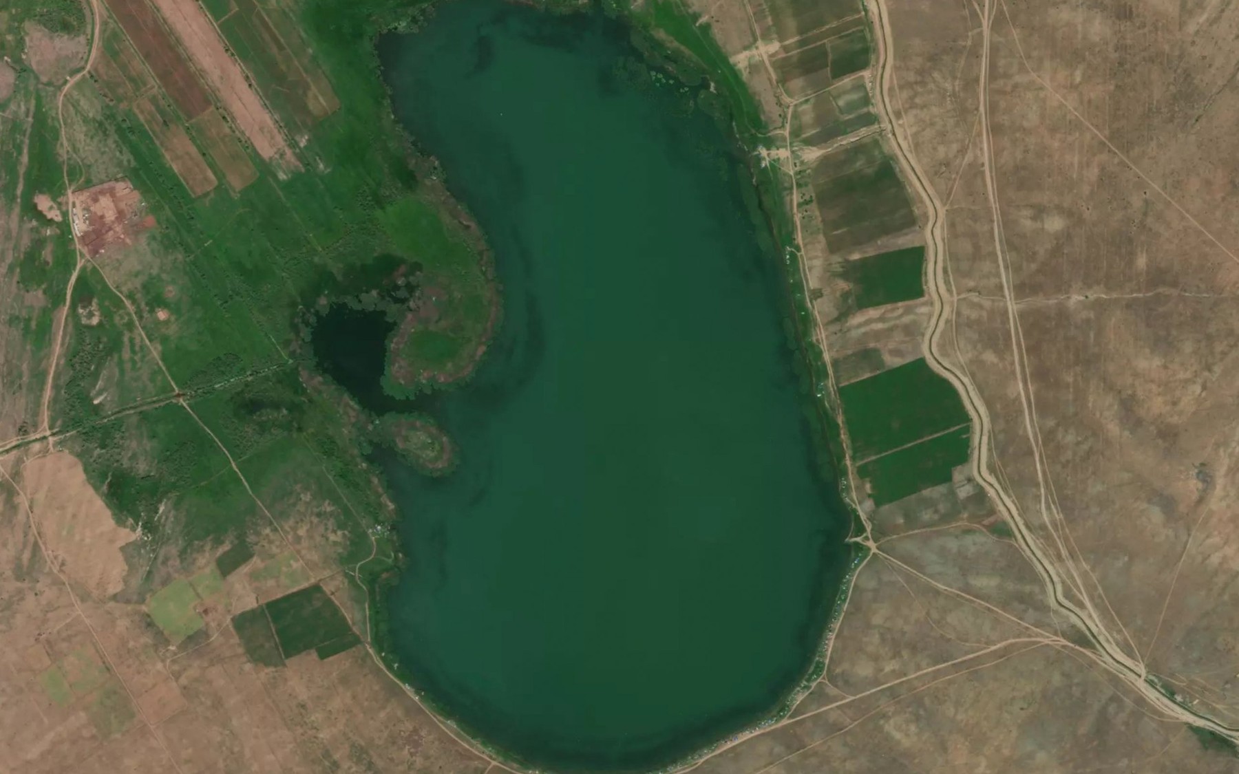 Satellite map of the Ozero Torma