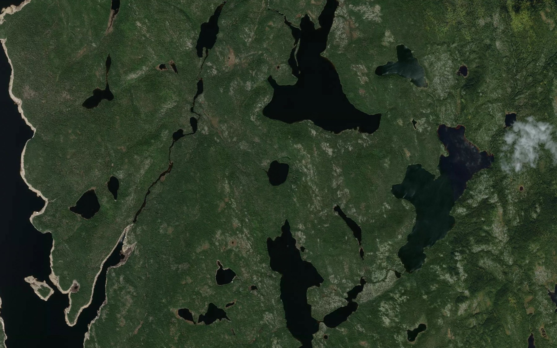 Satellite map of the Lac Rond