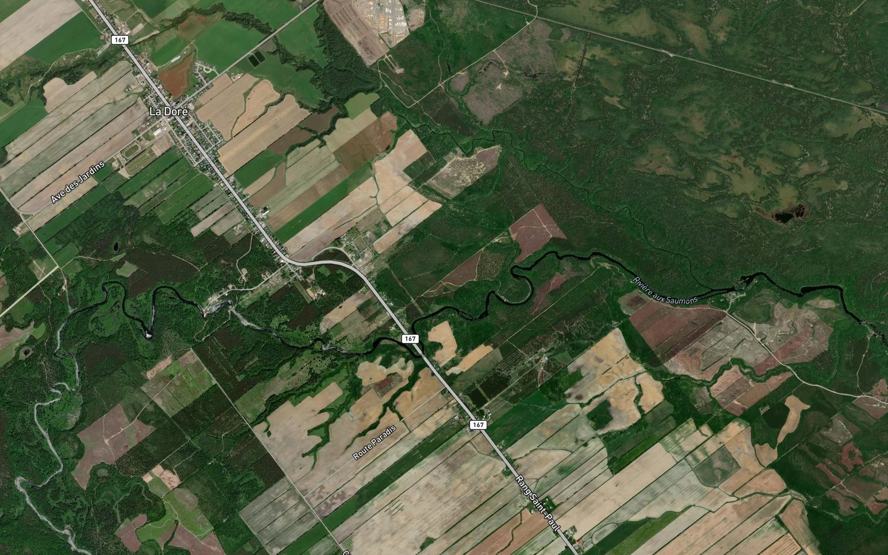 Satellite map of the Cours d'eau Paradis