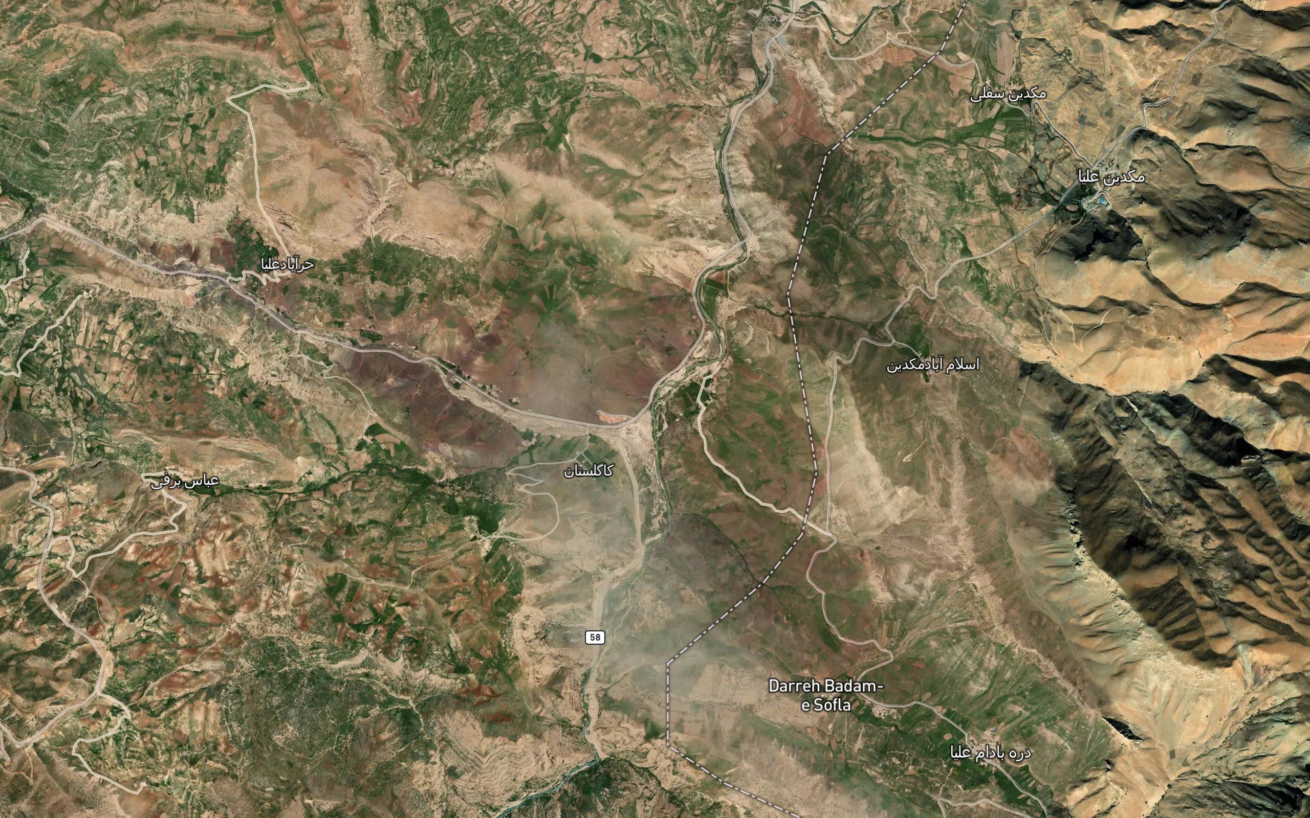 Rudkhaneh-ye Mur Zarrin