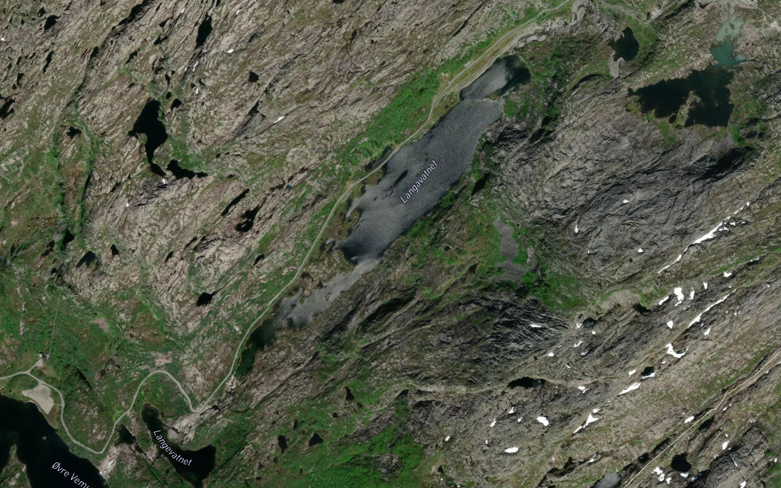 Langavatnet