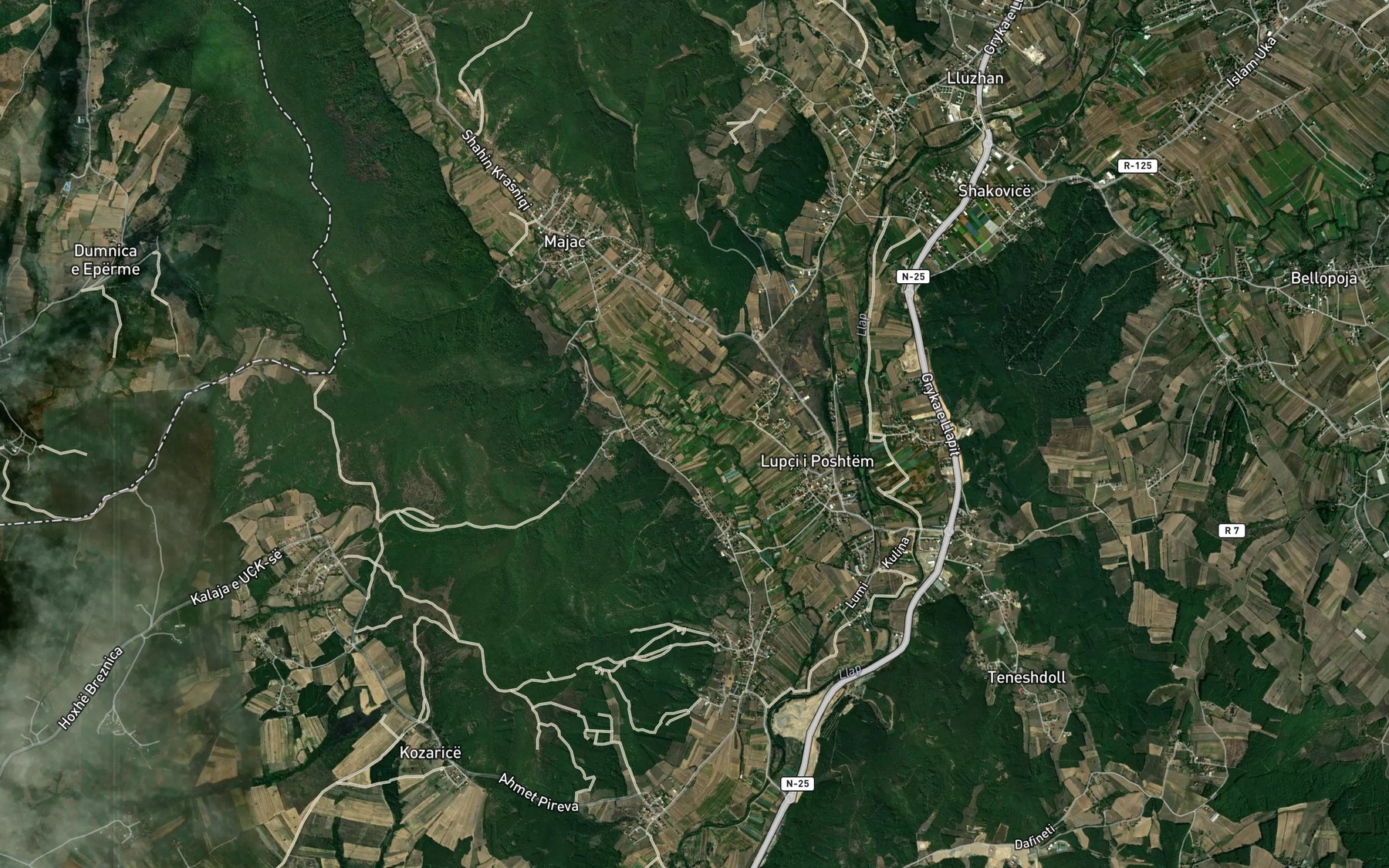 Satellite map of the Ljugu i Karaosmanit