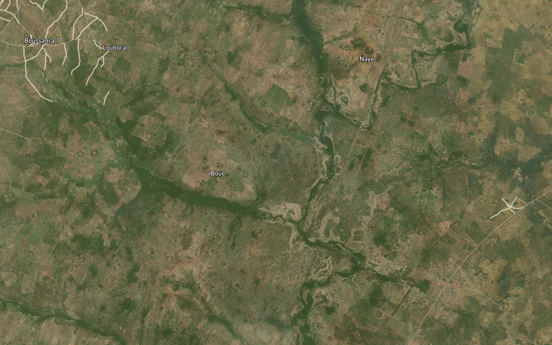 Satellite map of the Boue