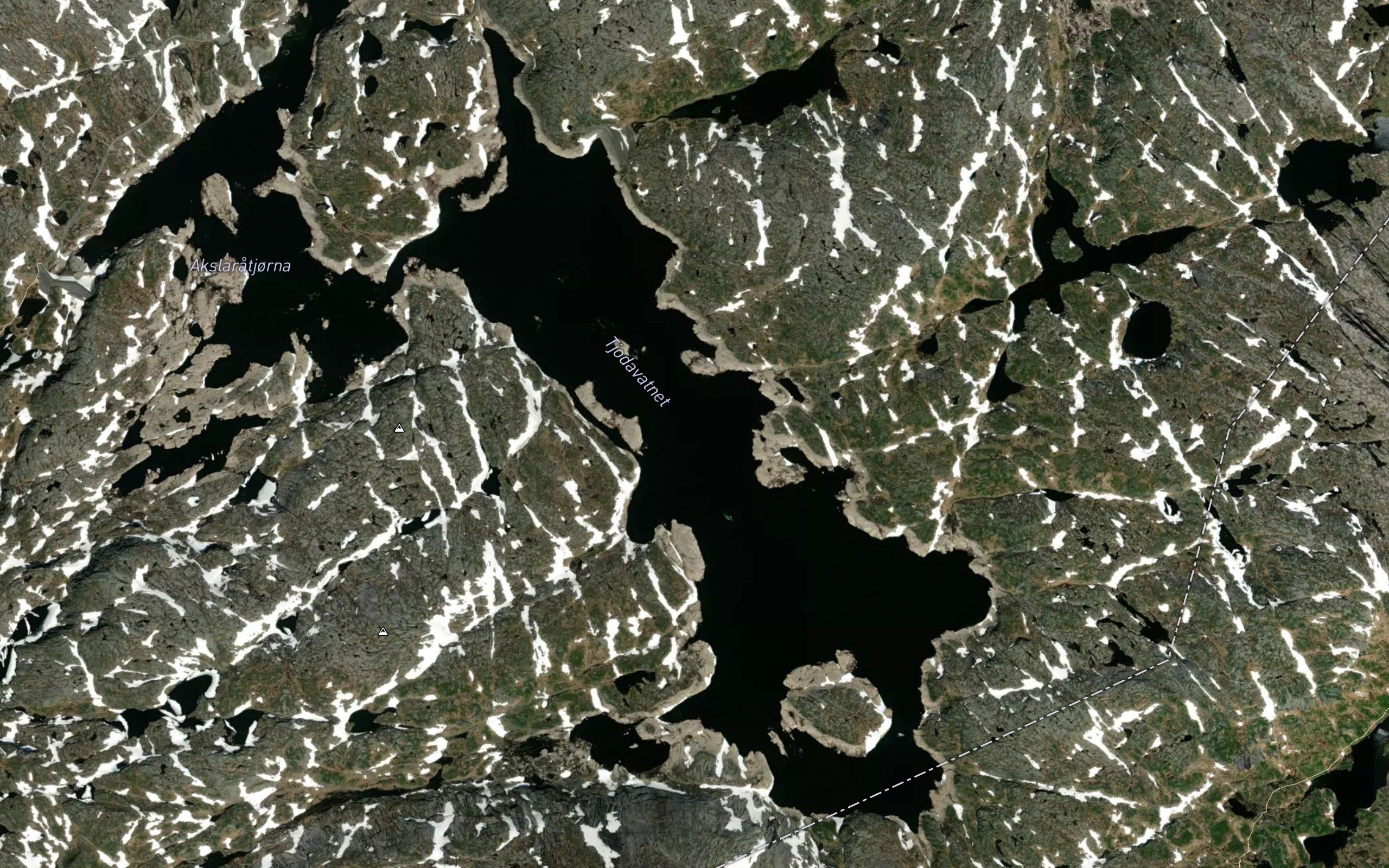 Tjodavatnet
