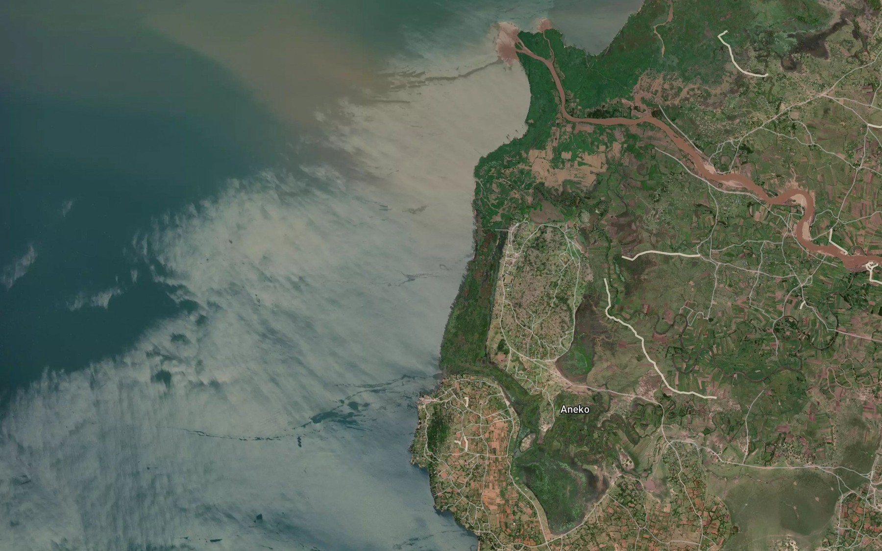 Satellite map of the Gucha