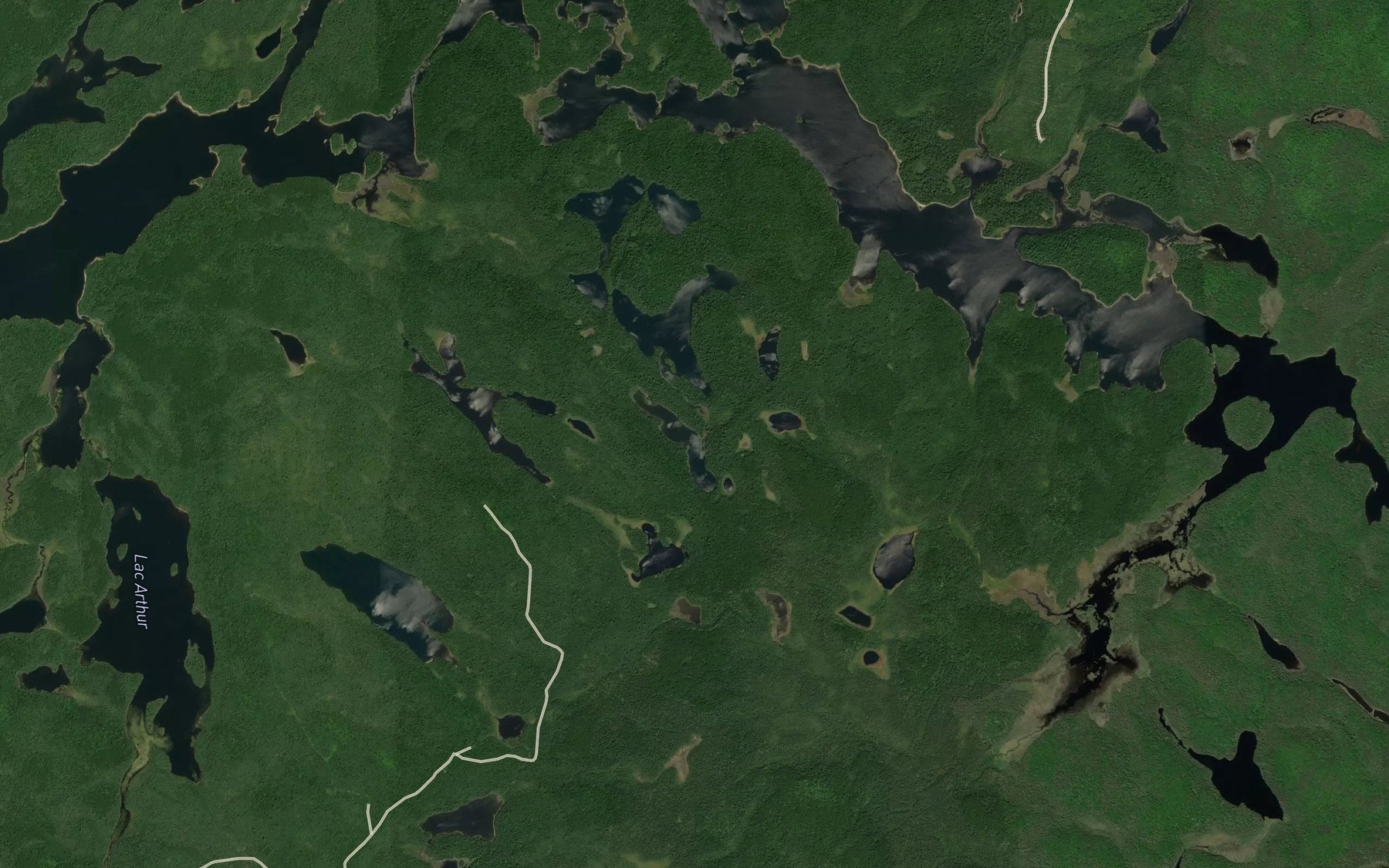 Satellite map of the Lac Pistolet