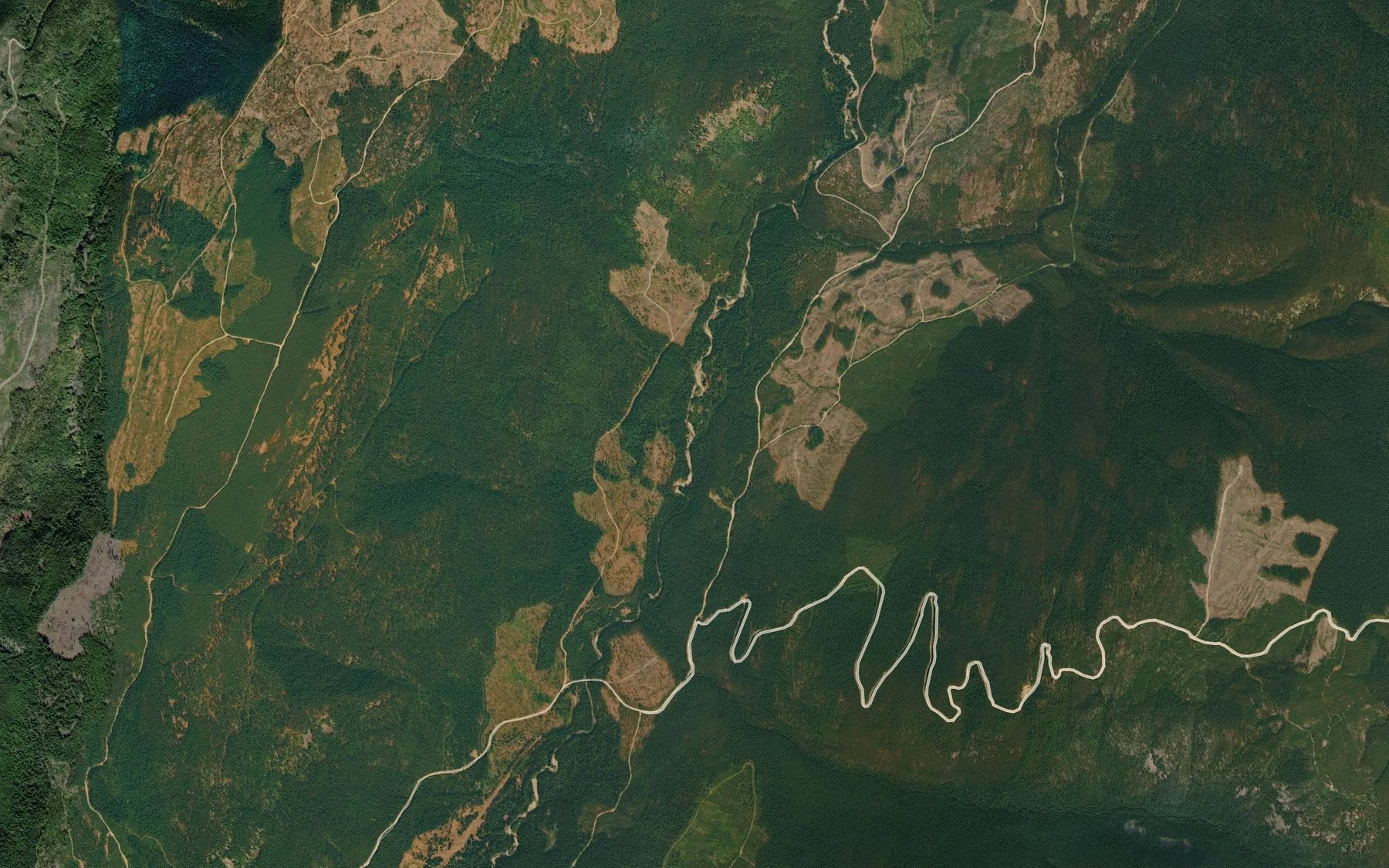 Satellite map of the Arthurs Creek