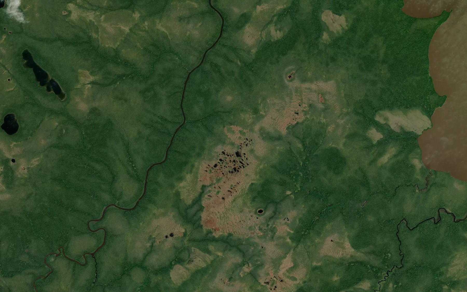 Satellite map of the Ruisseau Utikan Kaakuchik