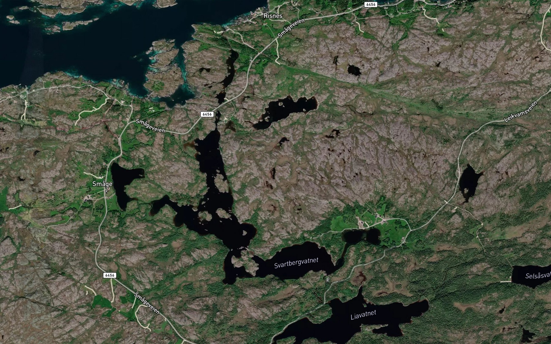 Satellite map of the Lomstjornan