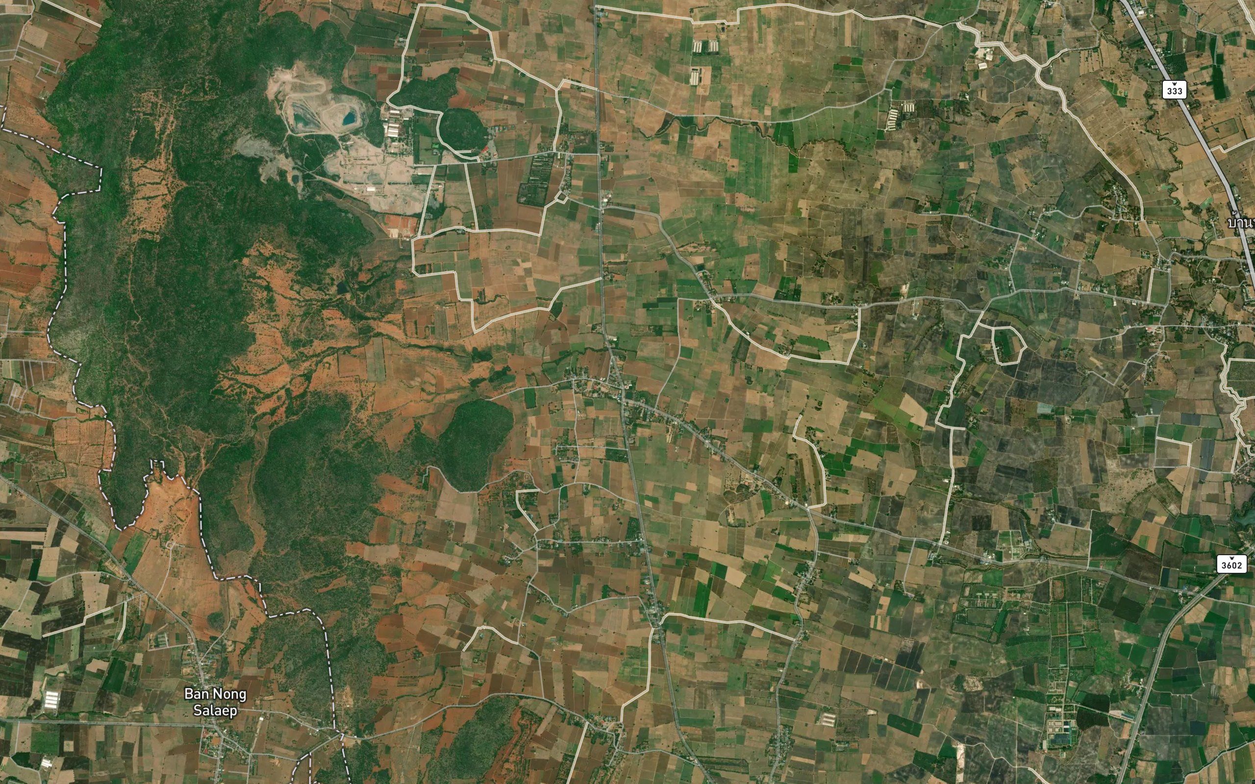 Sa Nam Ban Khao Thong