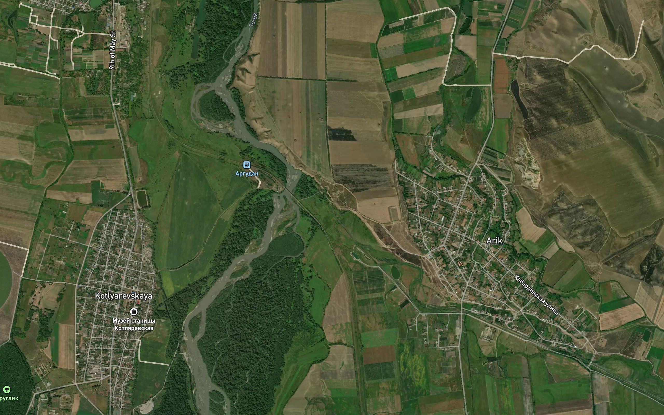 Akbashskiy Kanal
