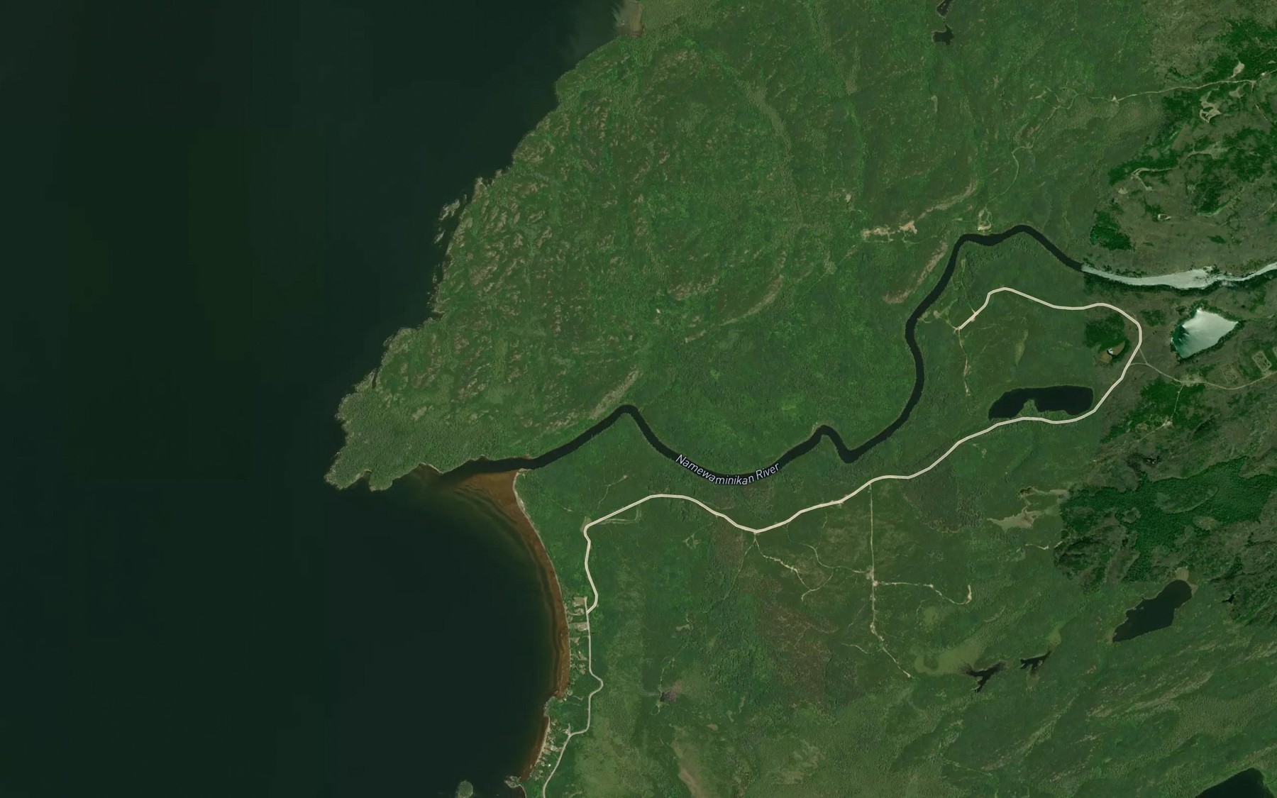 Satellite map of the Namewaminikan River