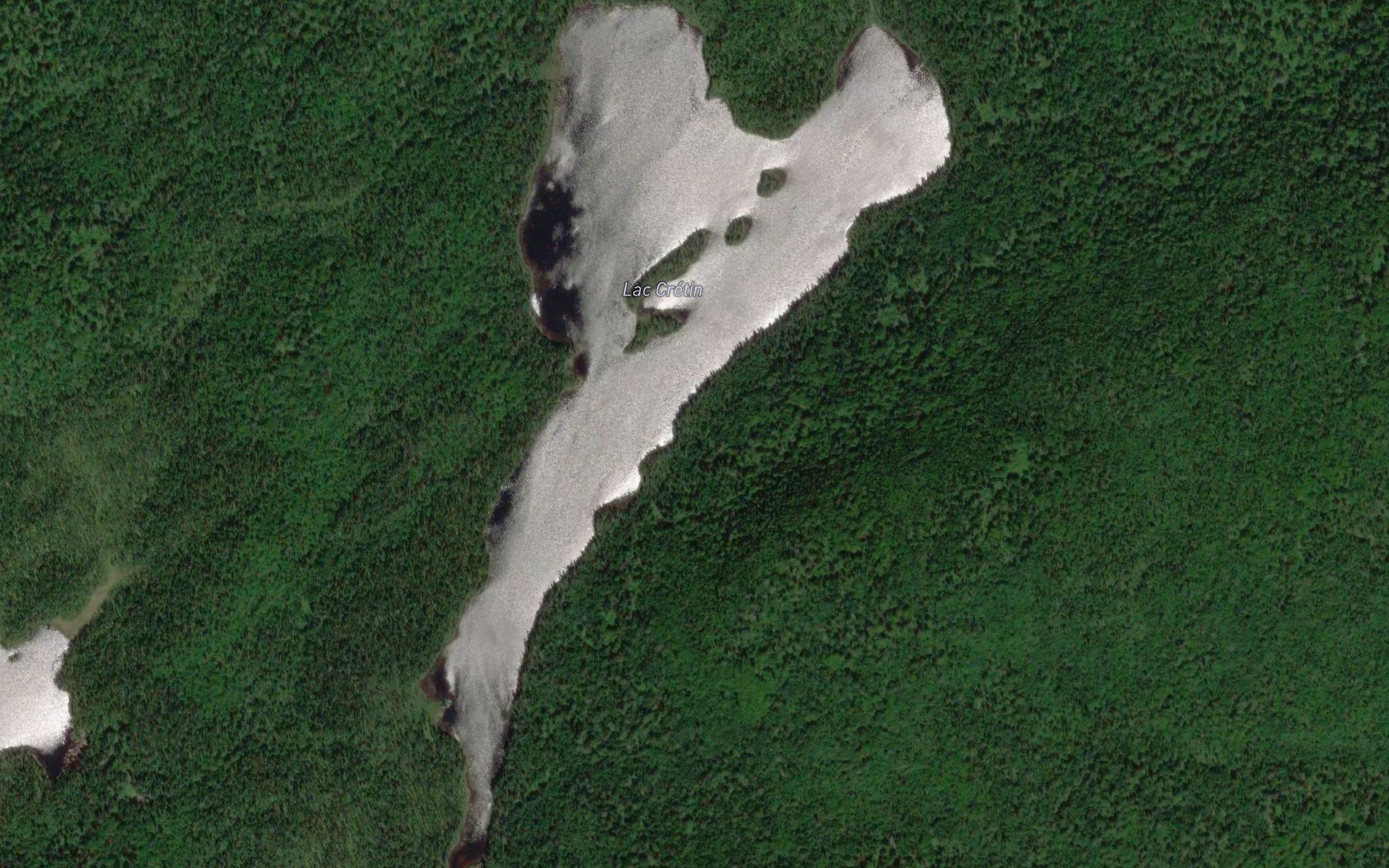 Satellite map of the Lac Cretin