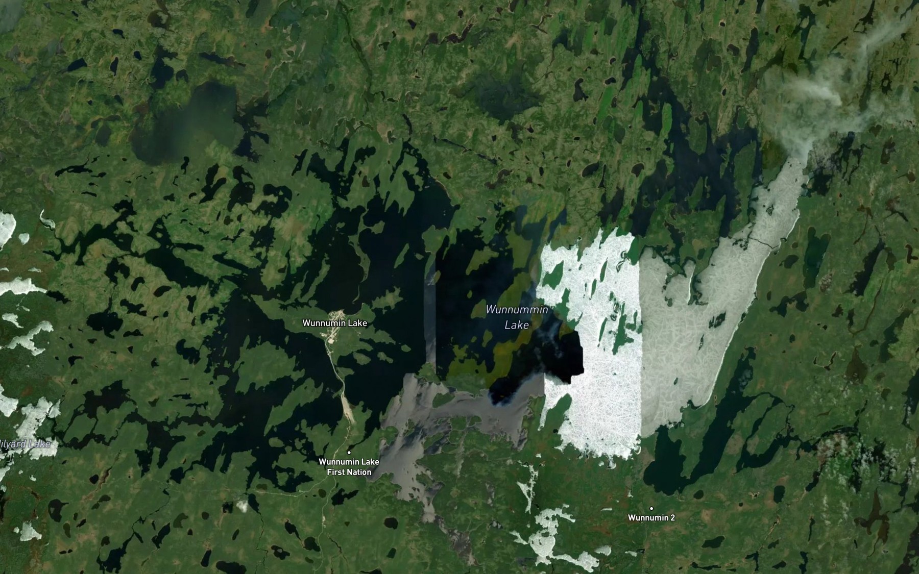 Satellite map of the Wunnummin Lake