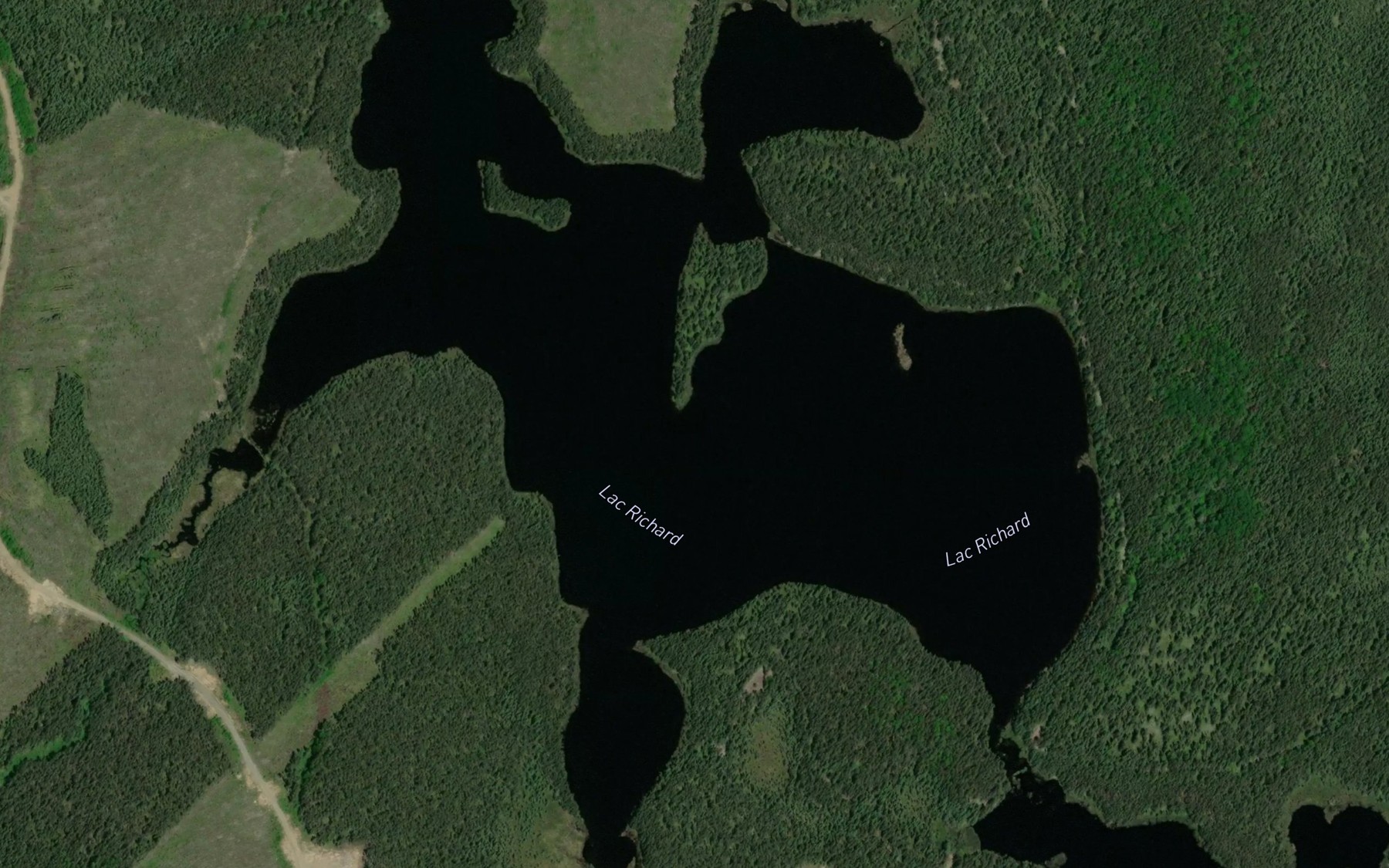 Satellite map of the Lac Richard