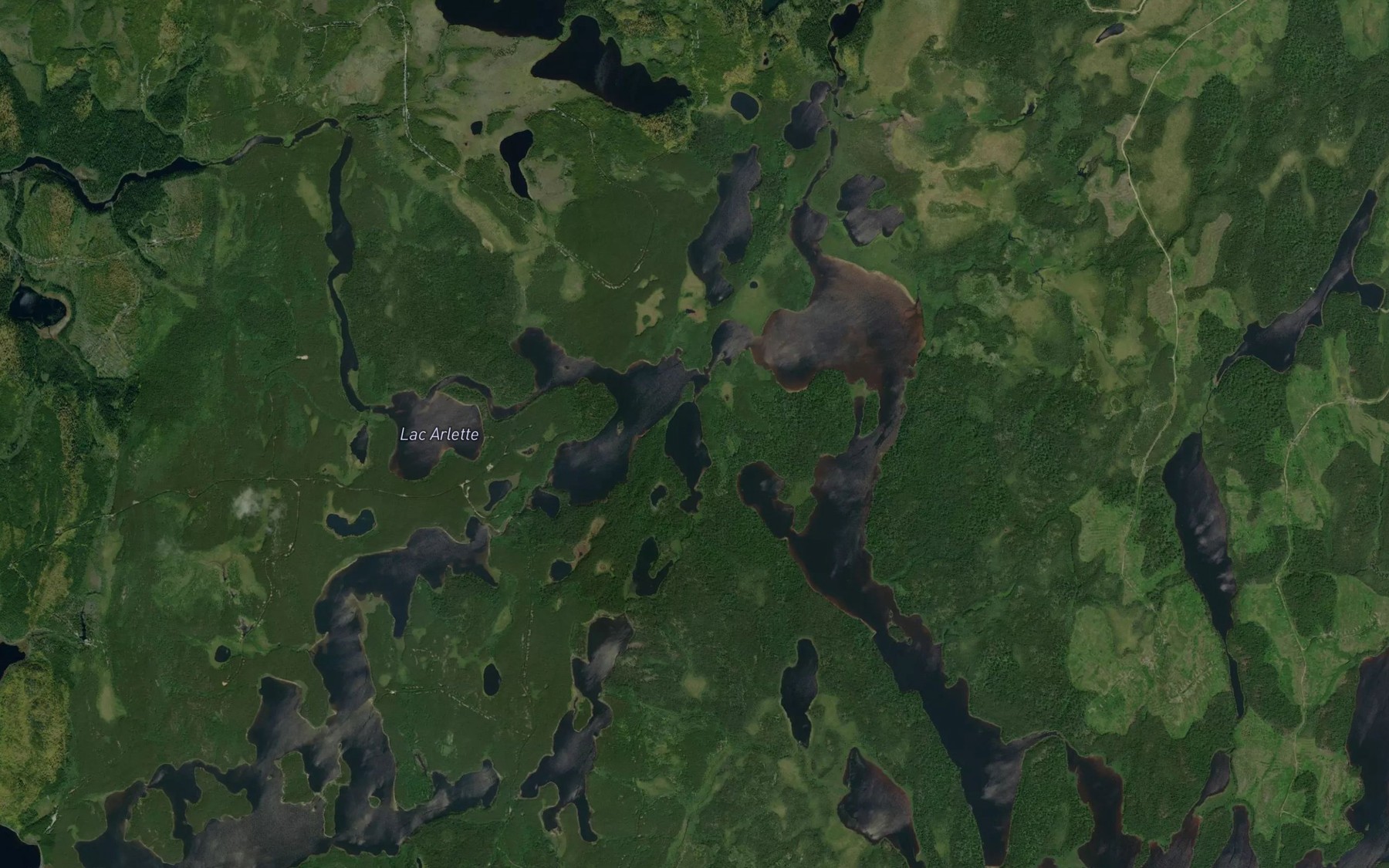 Satellite map of the Lac Arlette