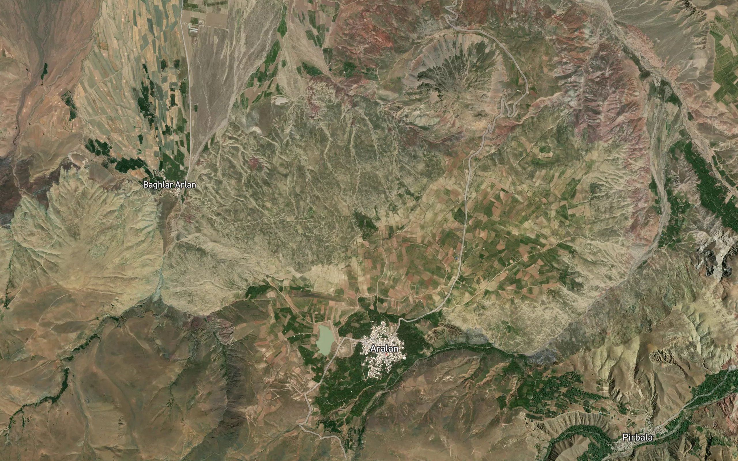 Cheshmeh-ye Zanjireh Khan