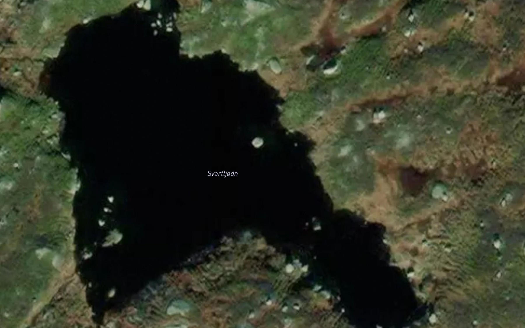Satellite map of the Svarttjodn