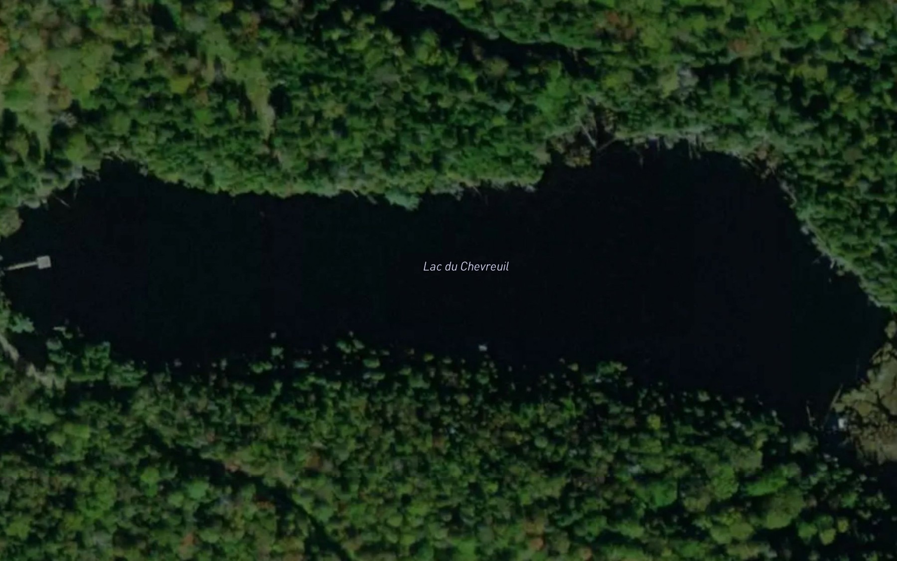 Satellite map of the Lac du Chevreuil