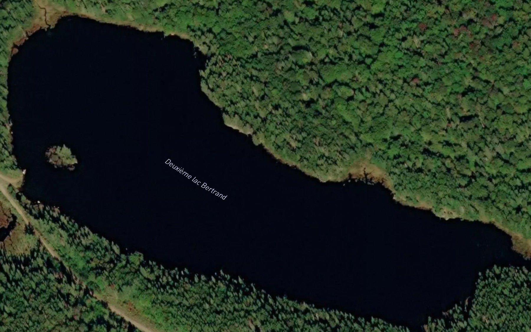 Satellite map of the Deuxieme lac Bertrand