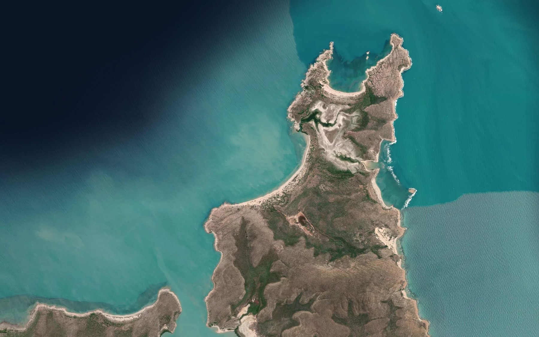 Satellite map of the Paradice Bay