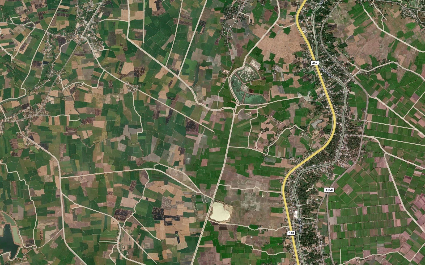 Satellite map of the Khlong Song Sai