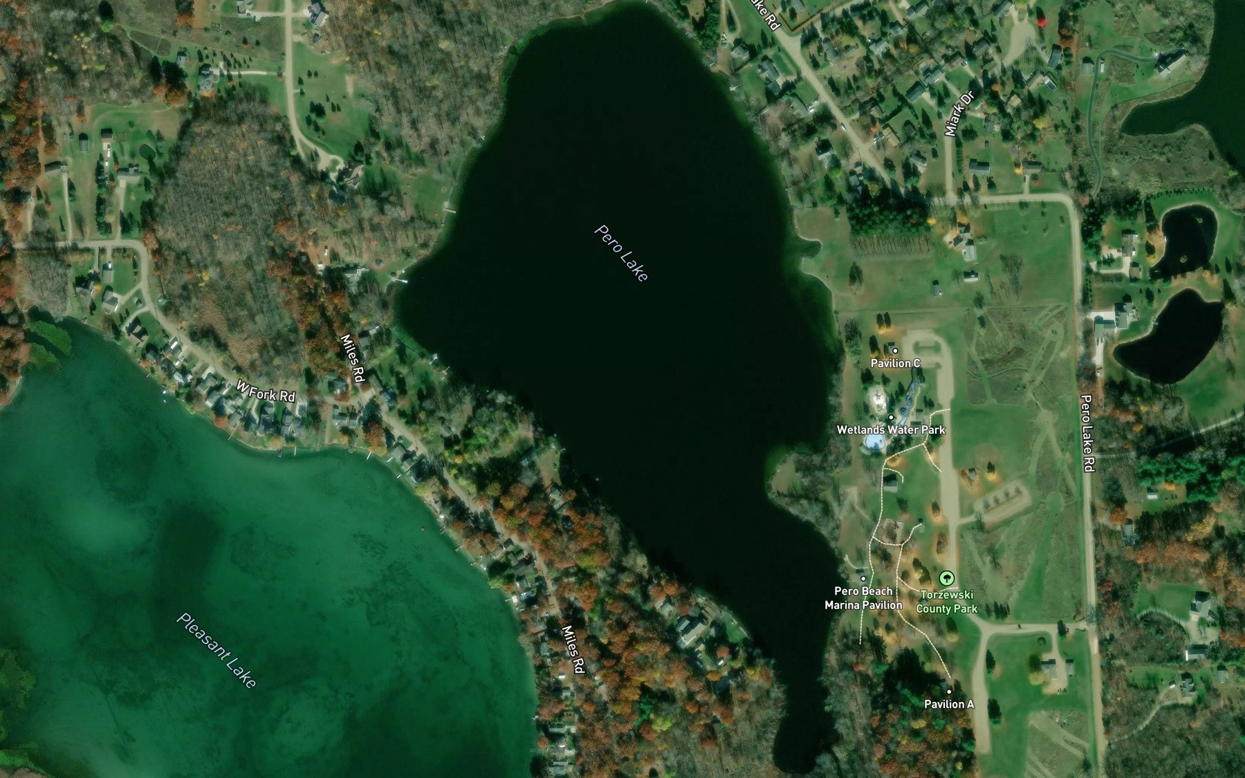 Satellite map of the Pero Lake