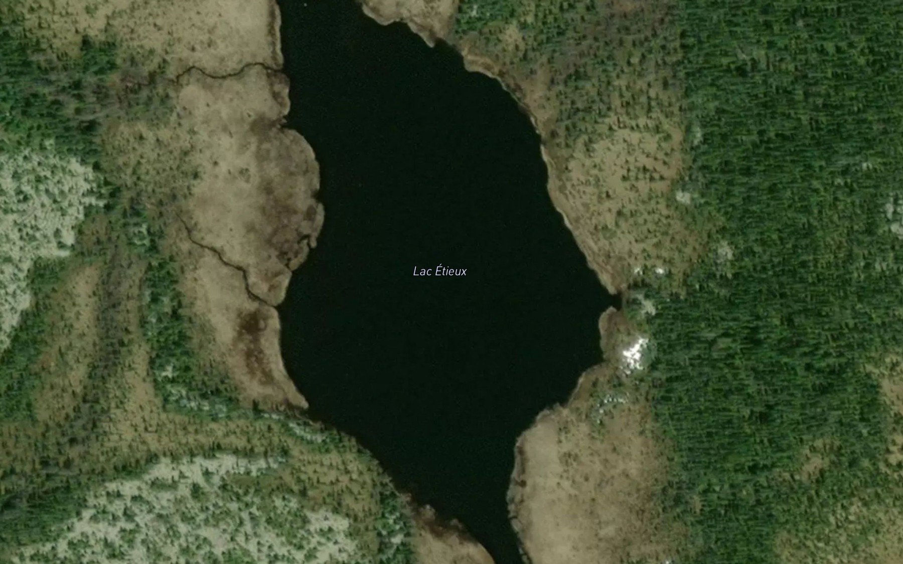 Satellite map of the Lac Etieux