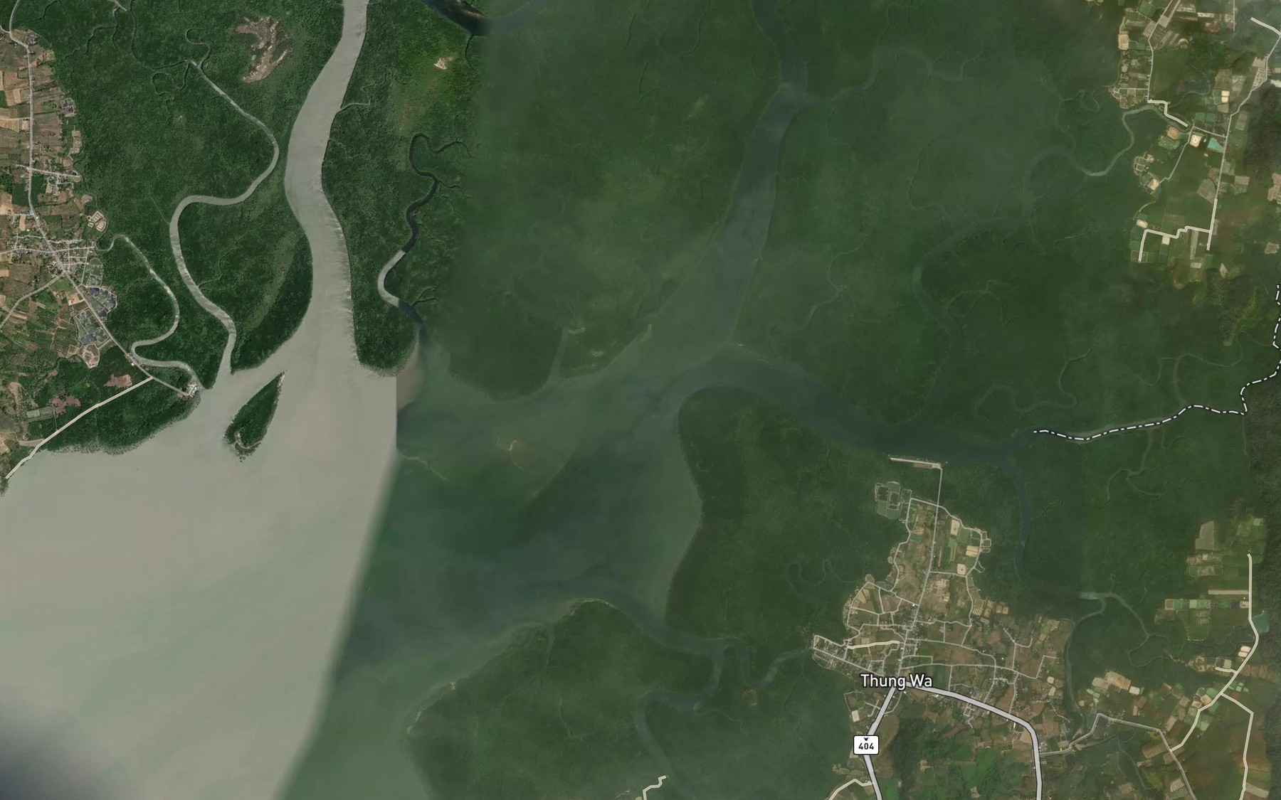 Satellite map of the Khlong Rae