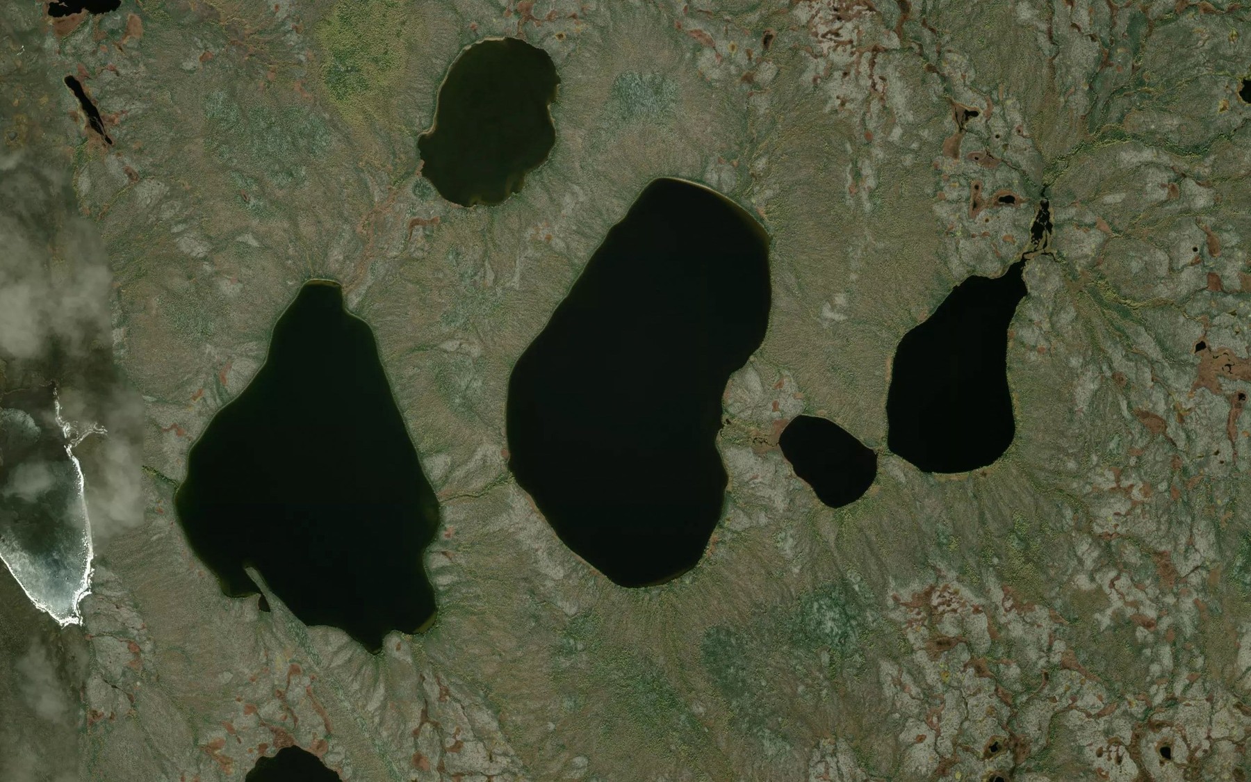Satellite map of the Rathert Lake