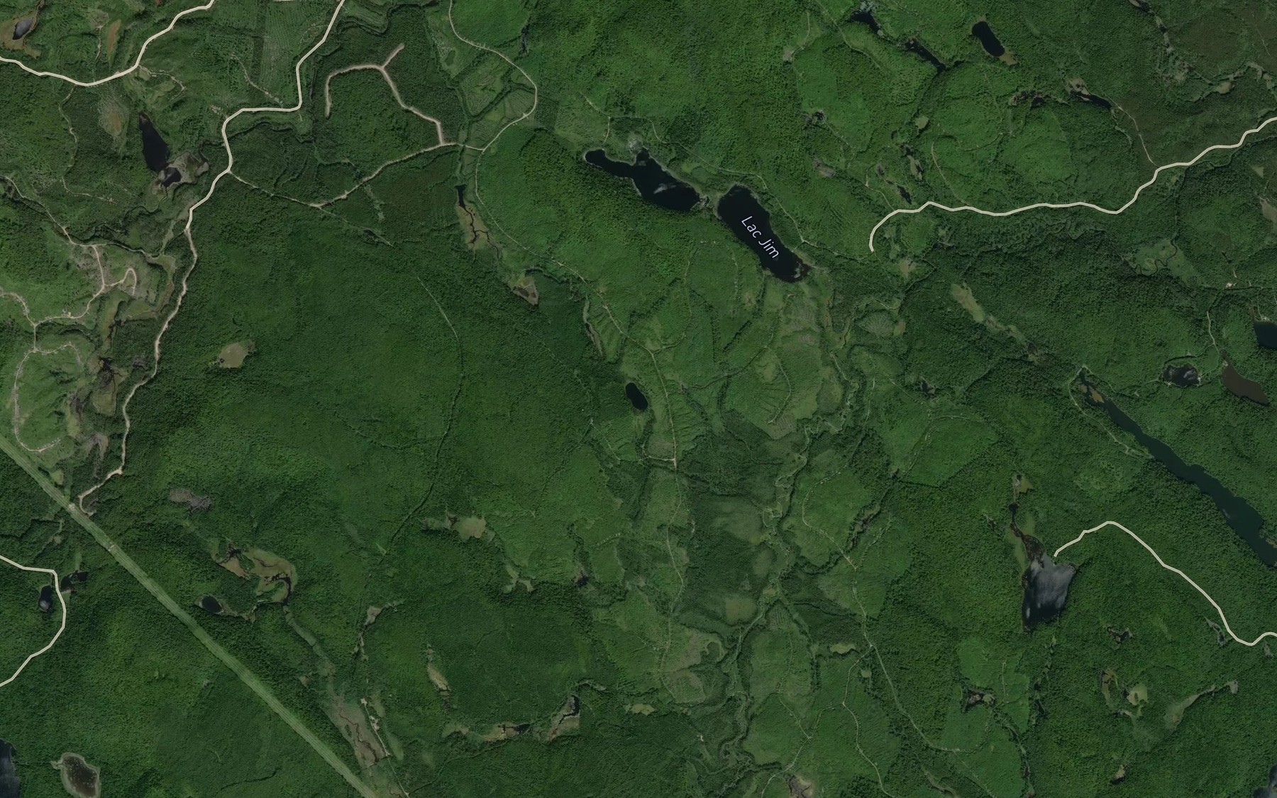 Satellite map of the Lac Macloune