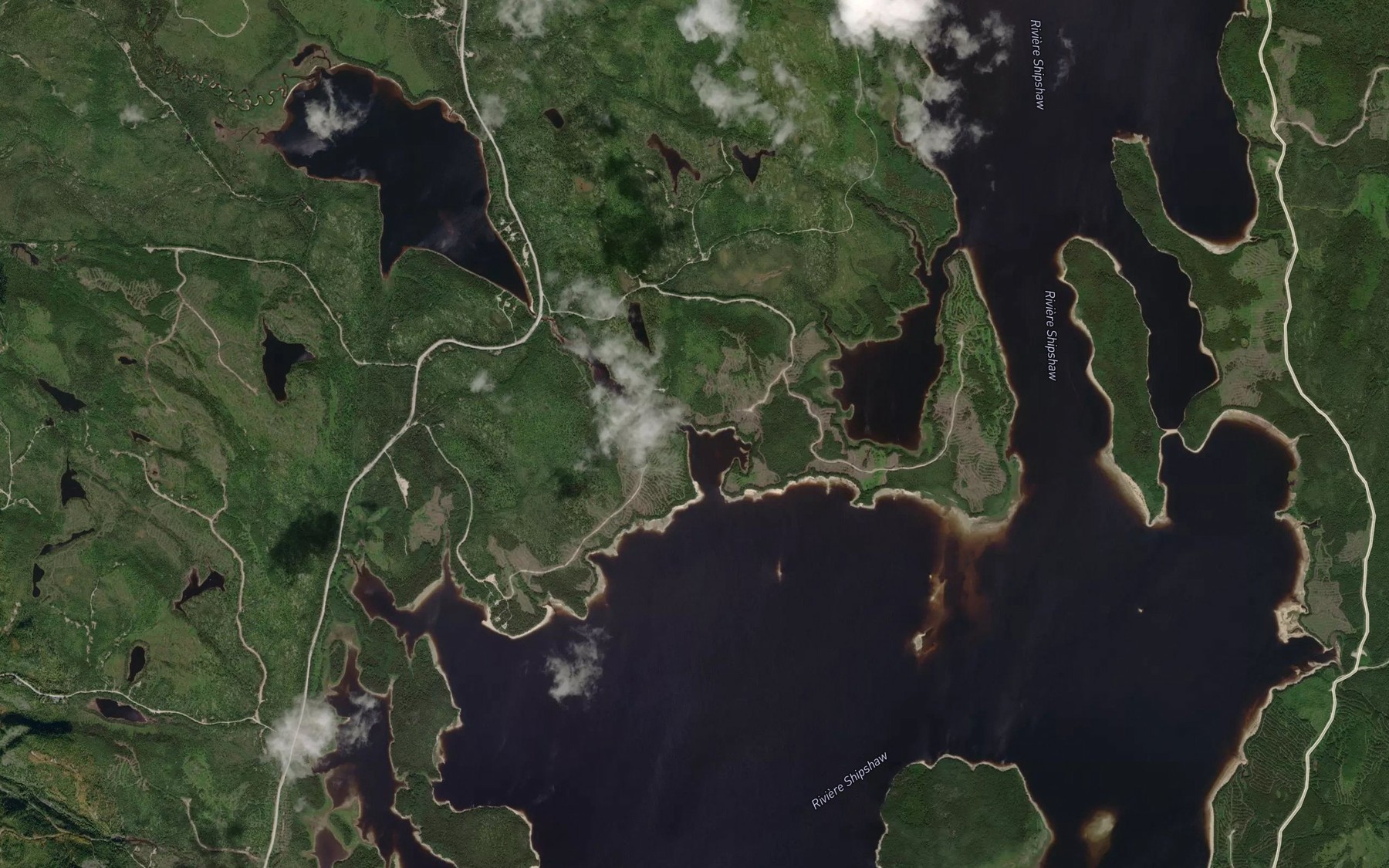 Satellite map of the Ruisseau du Poisson Blanc