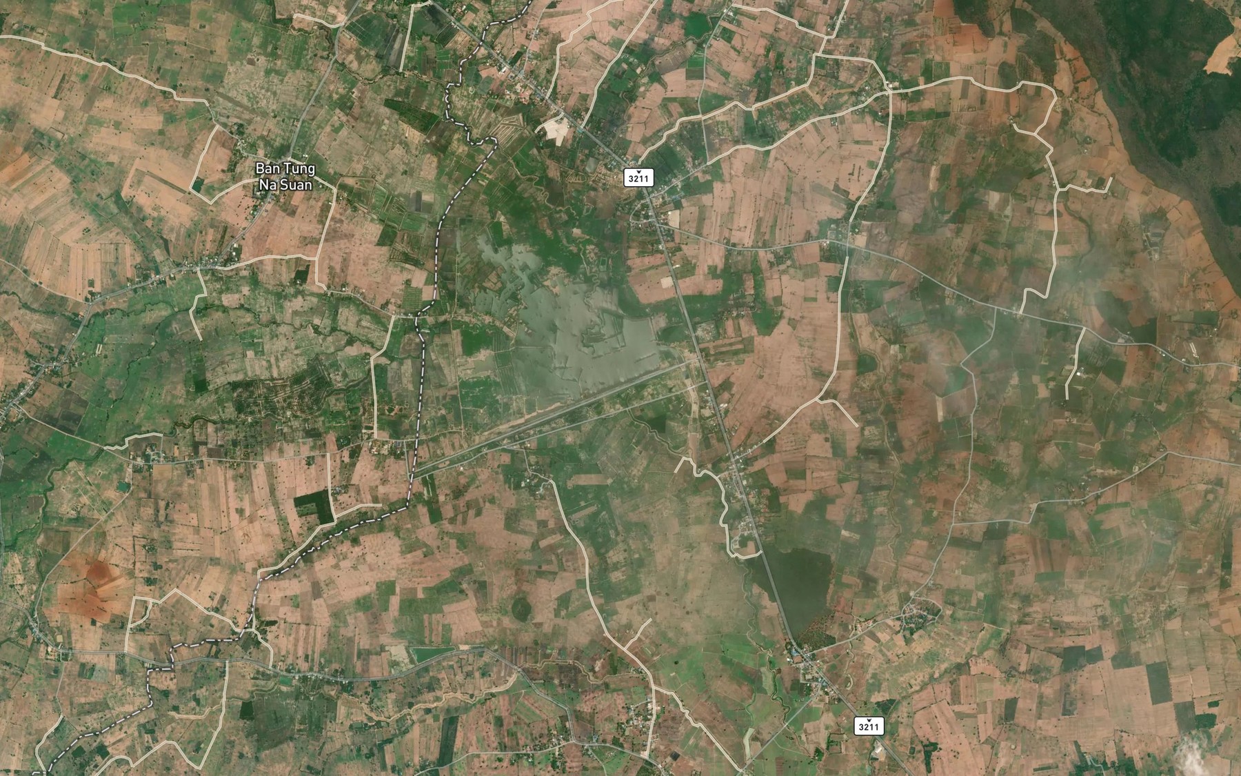 Satellite map of the Ang Kep Nam Nong Lat