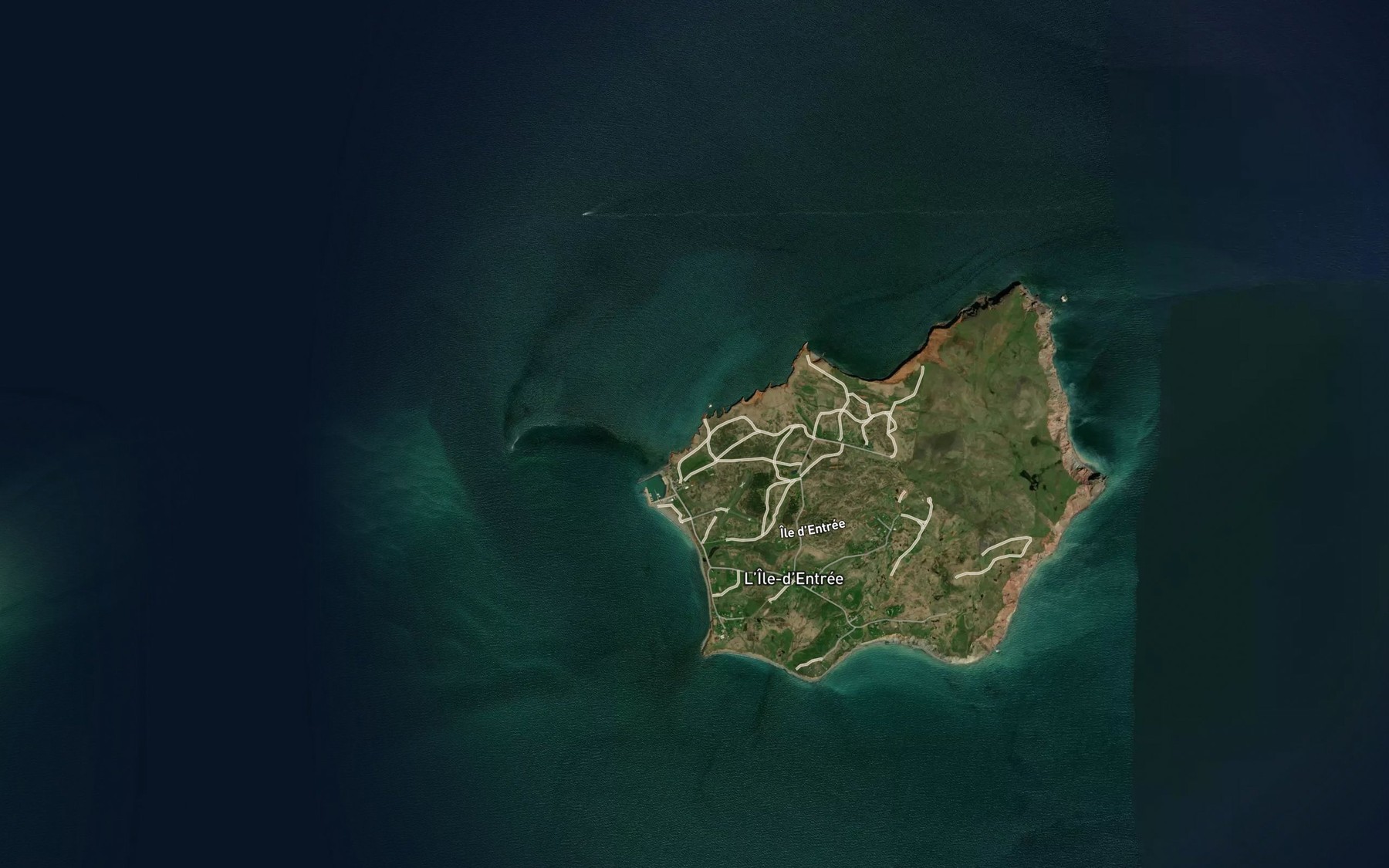 Satellite map of the La Pigeon Cove