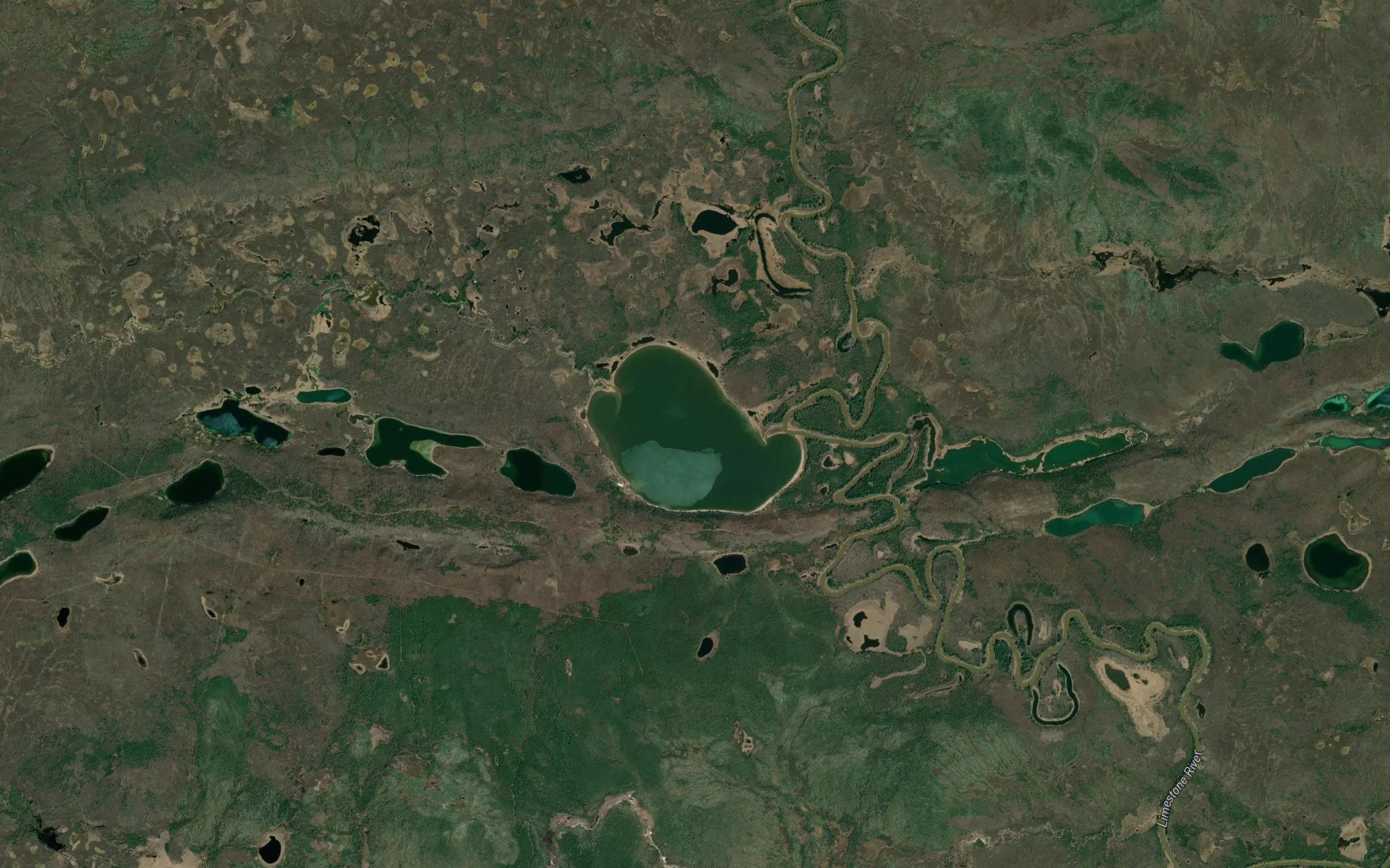 Pisispoekwan Lake