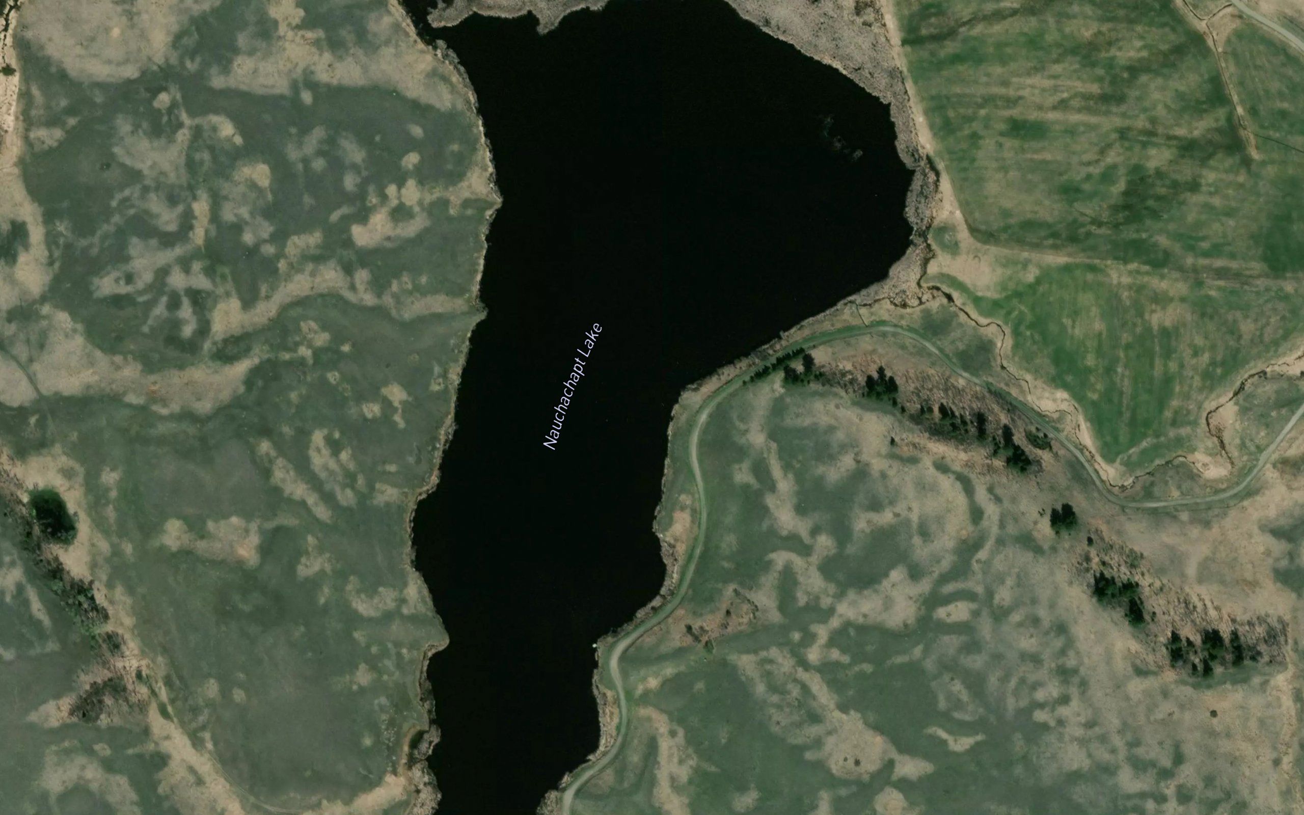 Nauchachapt Lake