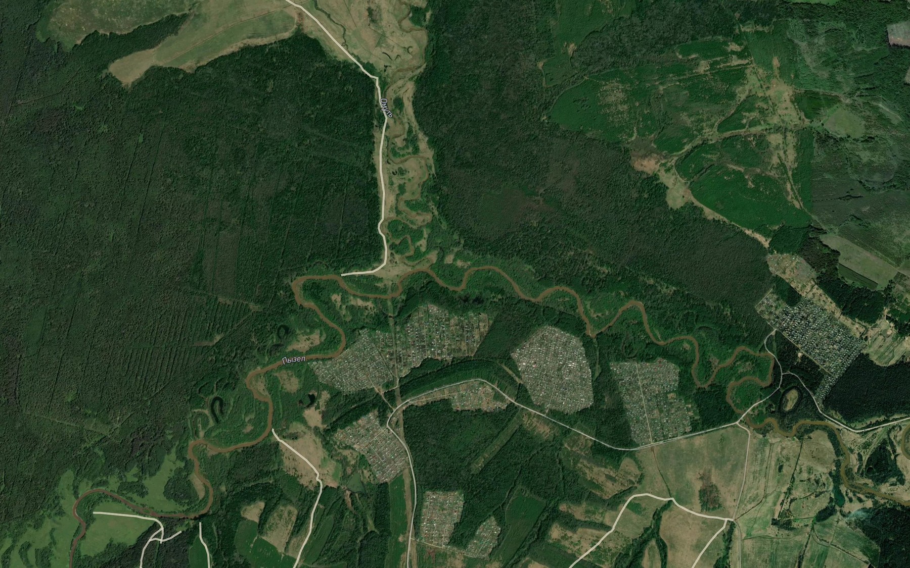 Satellite map of the Omut'