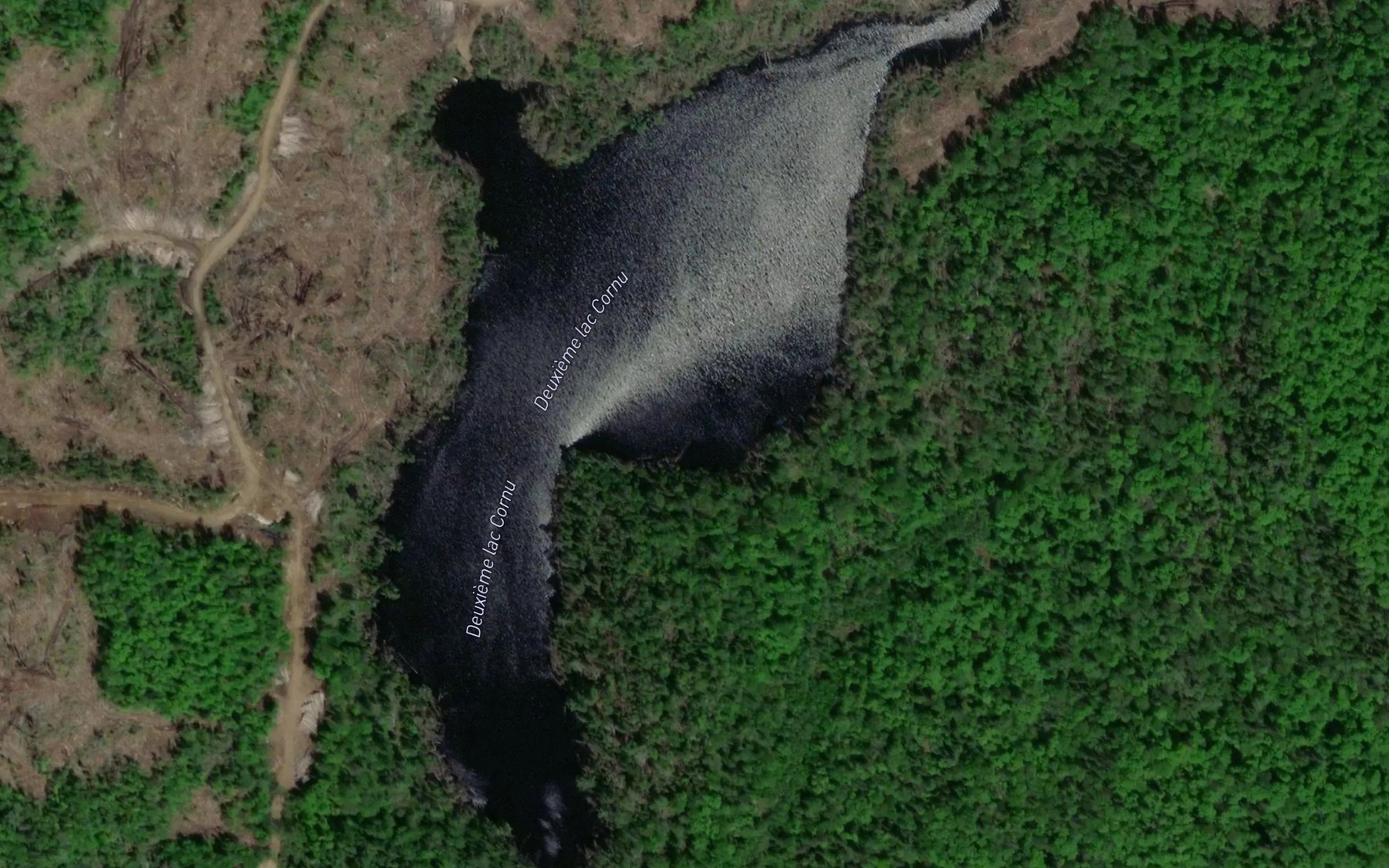 Satellite map of the Deuxieme lac Cornu