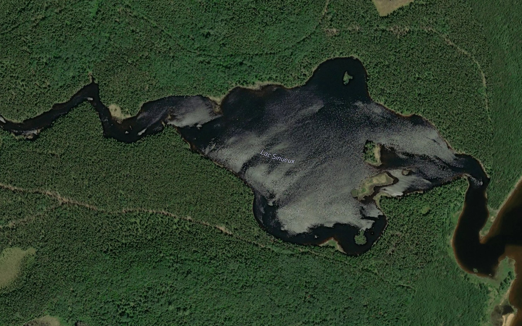 Satellite map of the Lac Sinueux
